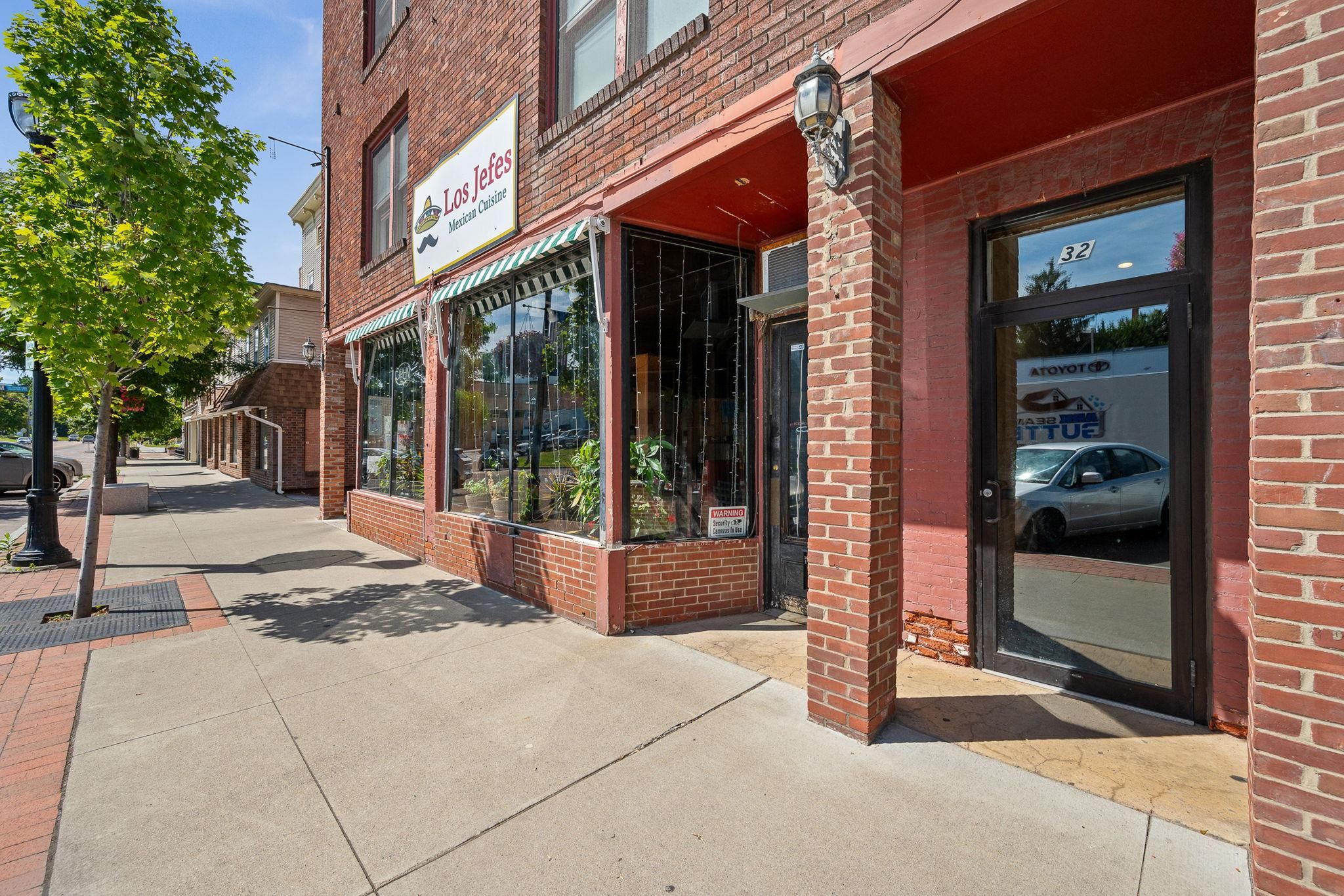 32 South Main Street Unit: 5