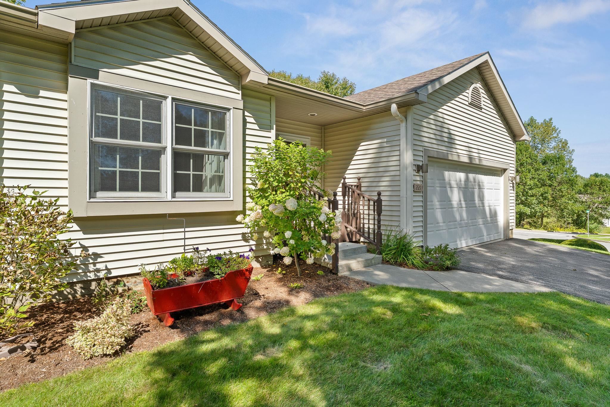 221 Bittersweet Circle