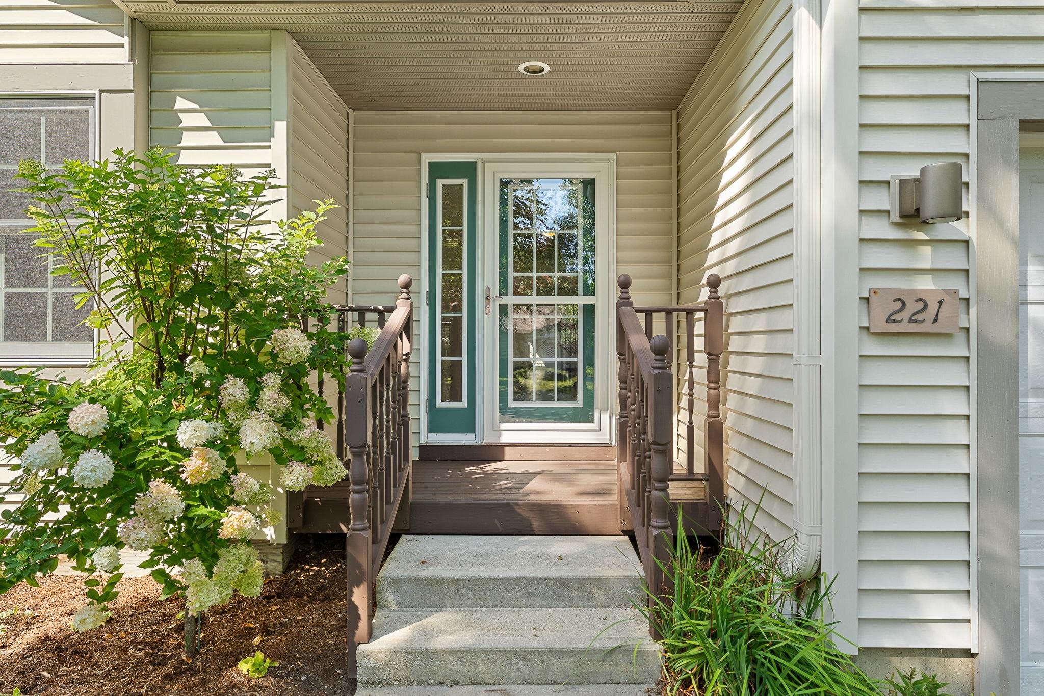 221 Bittersweet Circle