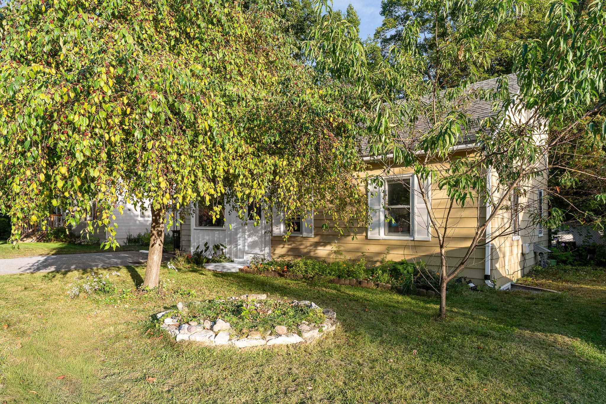 149 Woodbury Road