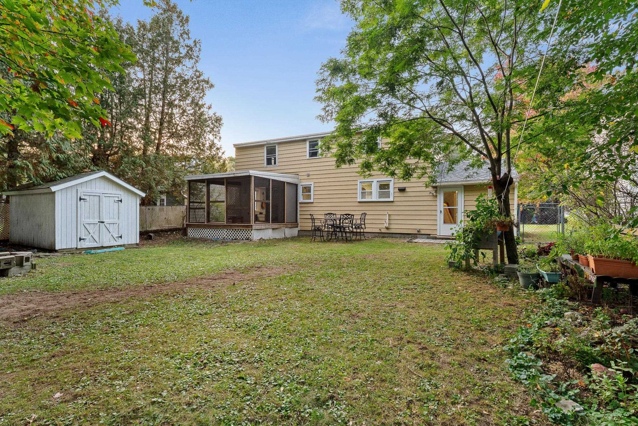 149 Woodbury Road