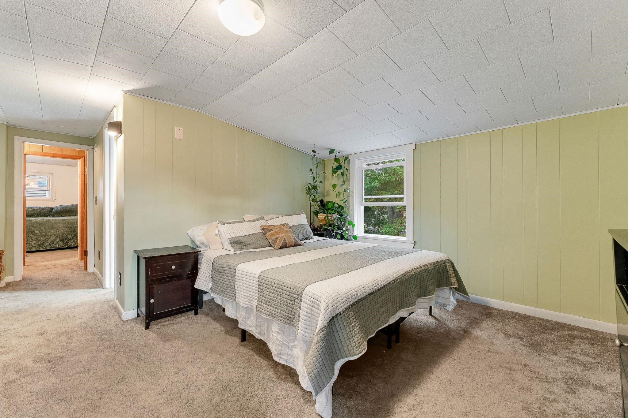 149 Woodbury Road