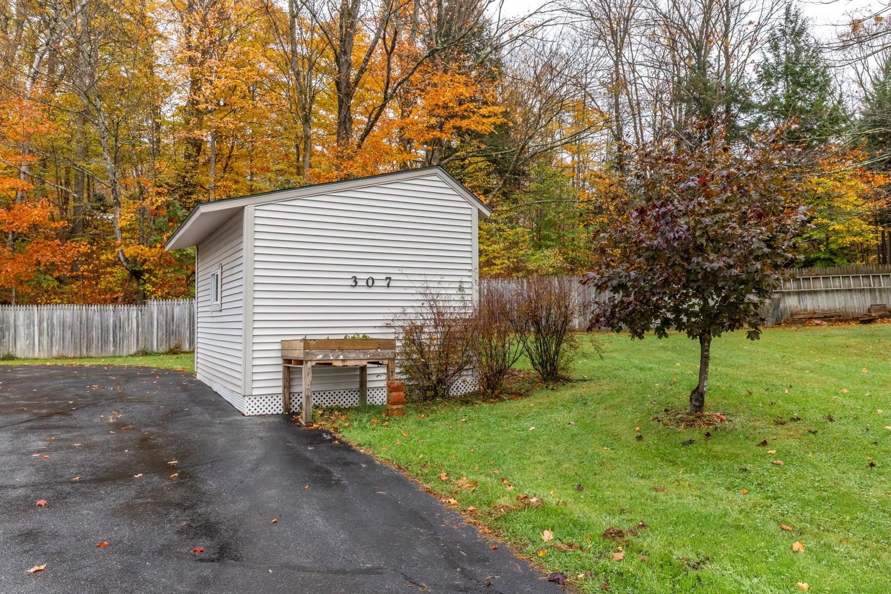 307 West Sleepy Hollow Road