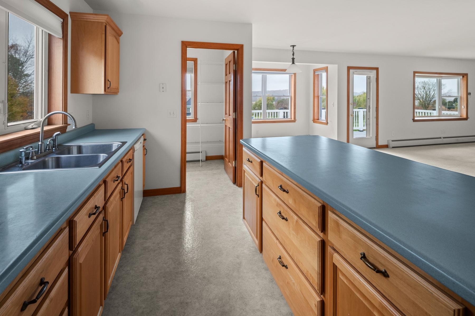 307 West Sleepy Hollow Road