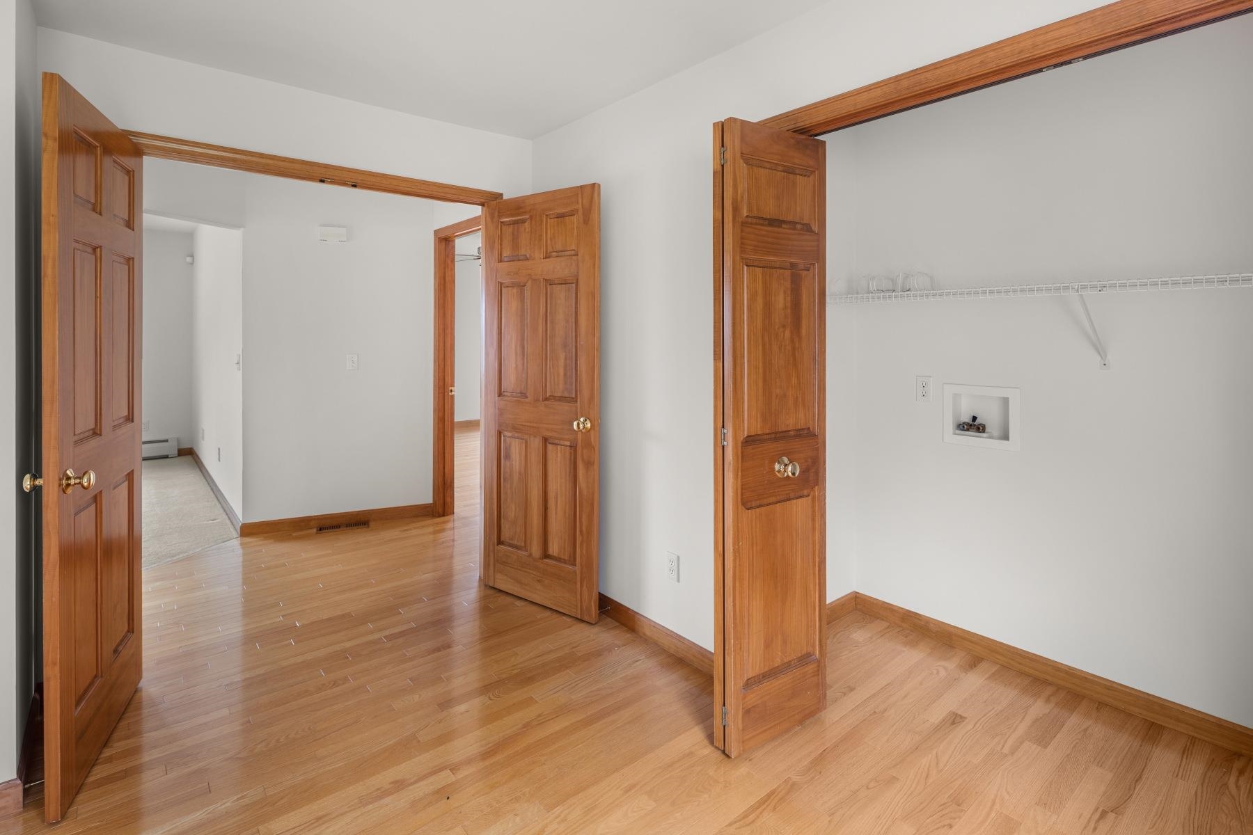 307 West Sleepy Hollow Road