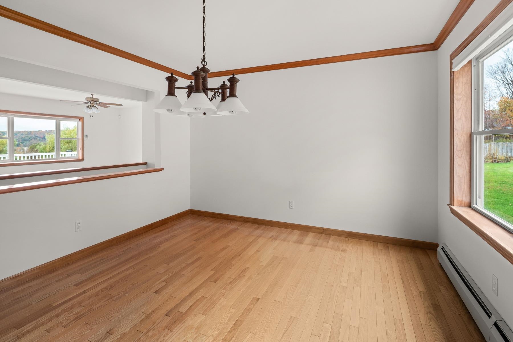 307 West Sleepy Hollow Road