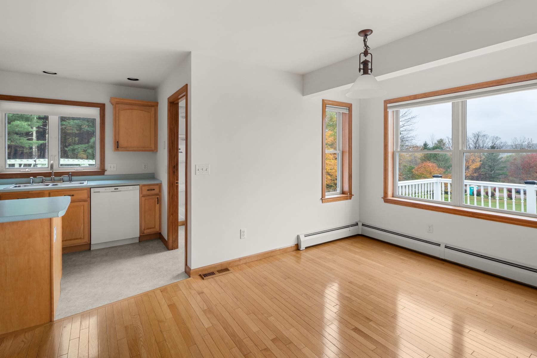 307 West Sleepy Hollow Road