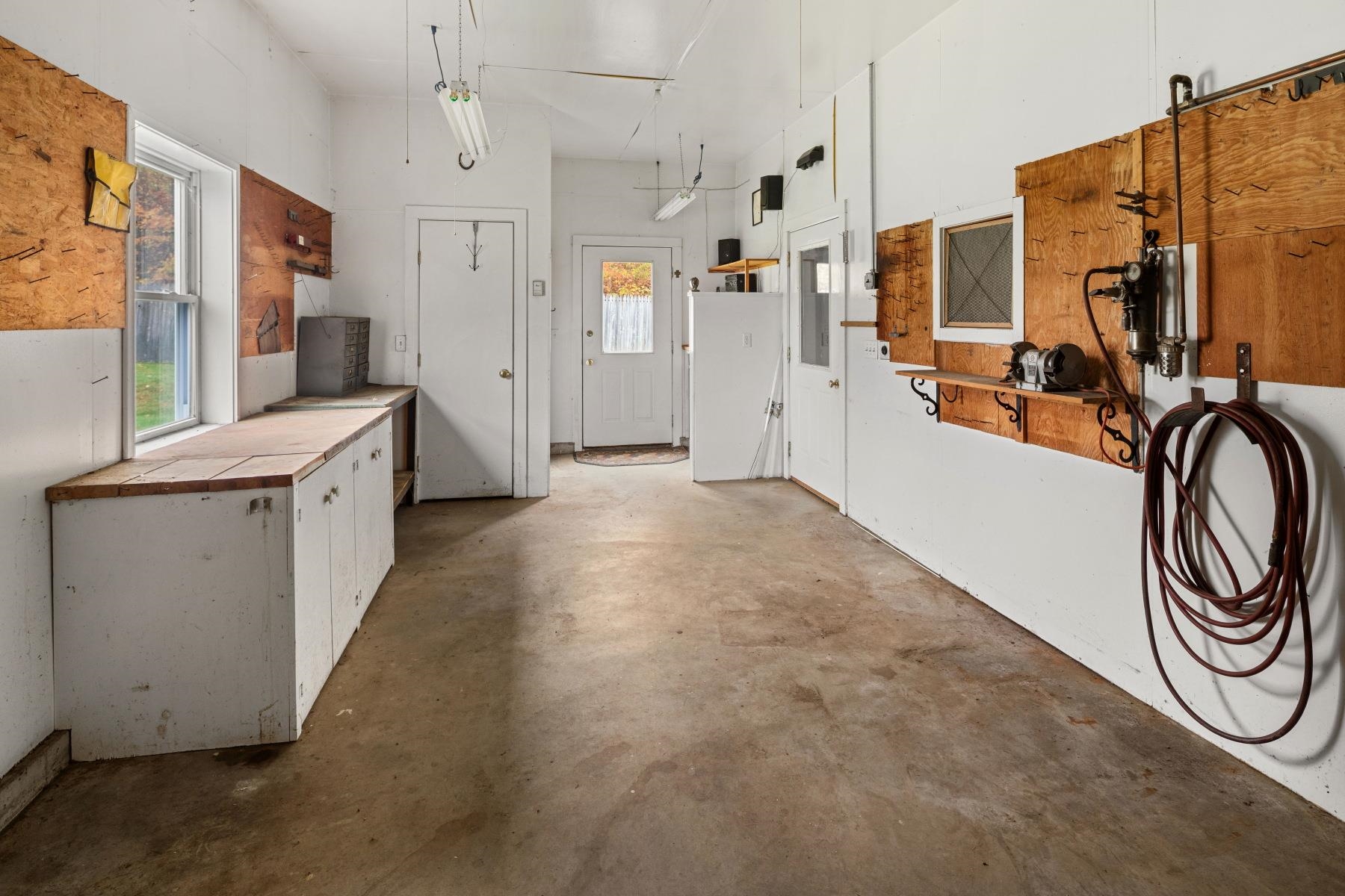 307 West Sleepy Hollow Road