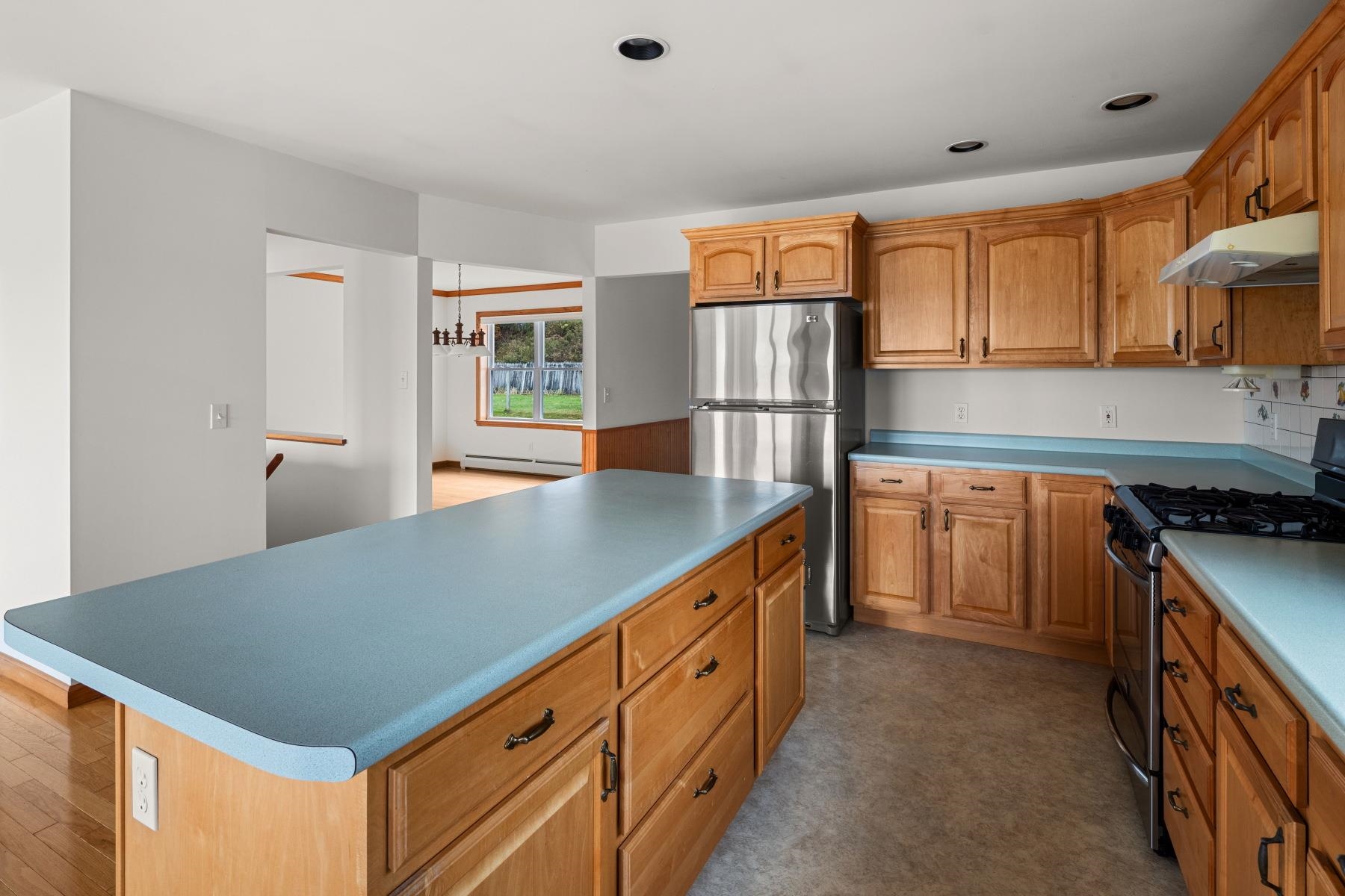 307 West Sleepy Hollow Road