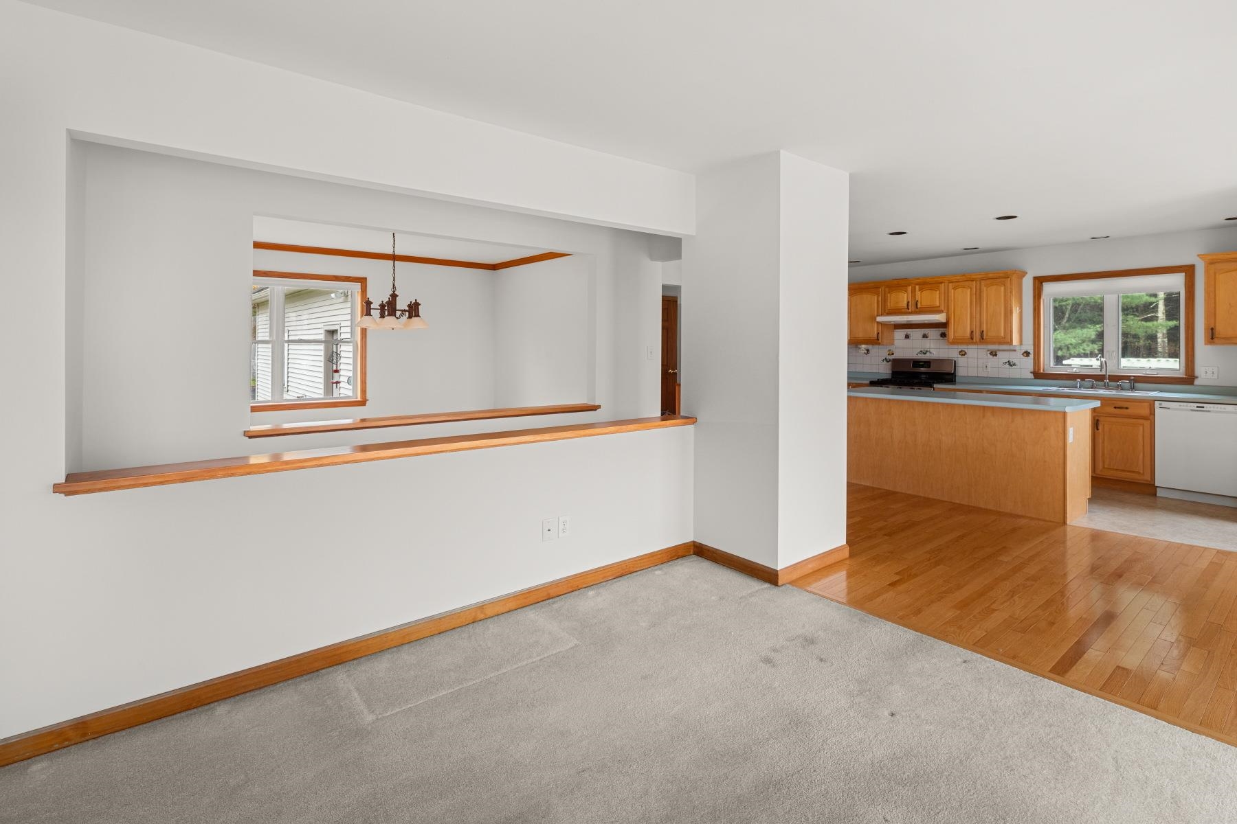 307 West Sleepy Hollow Road