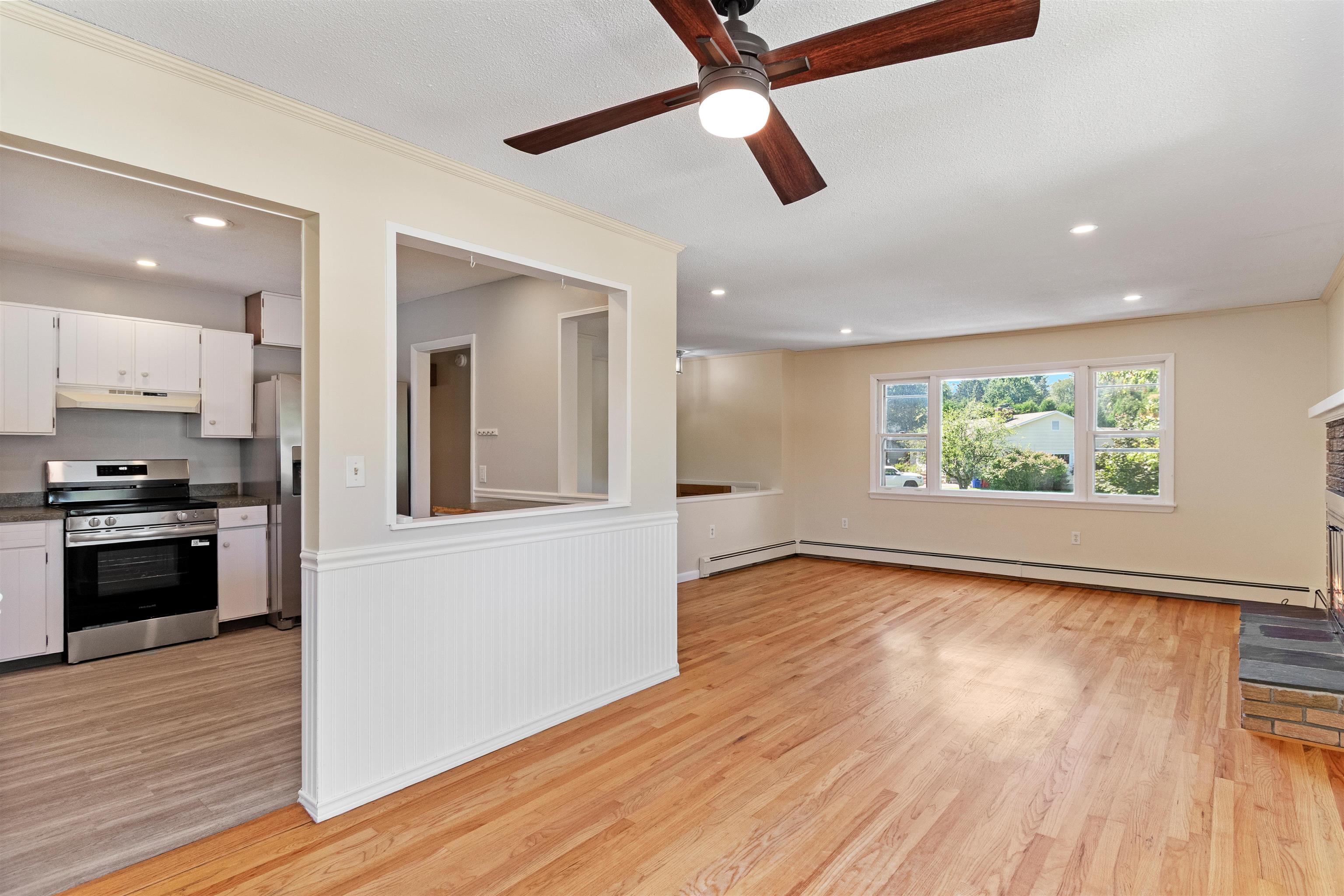 37 Mountain View Boulevard