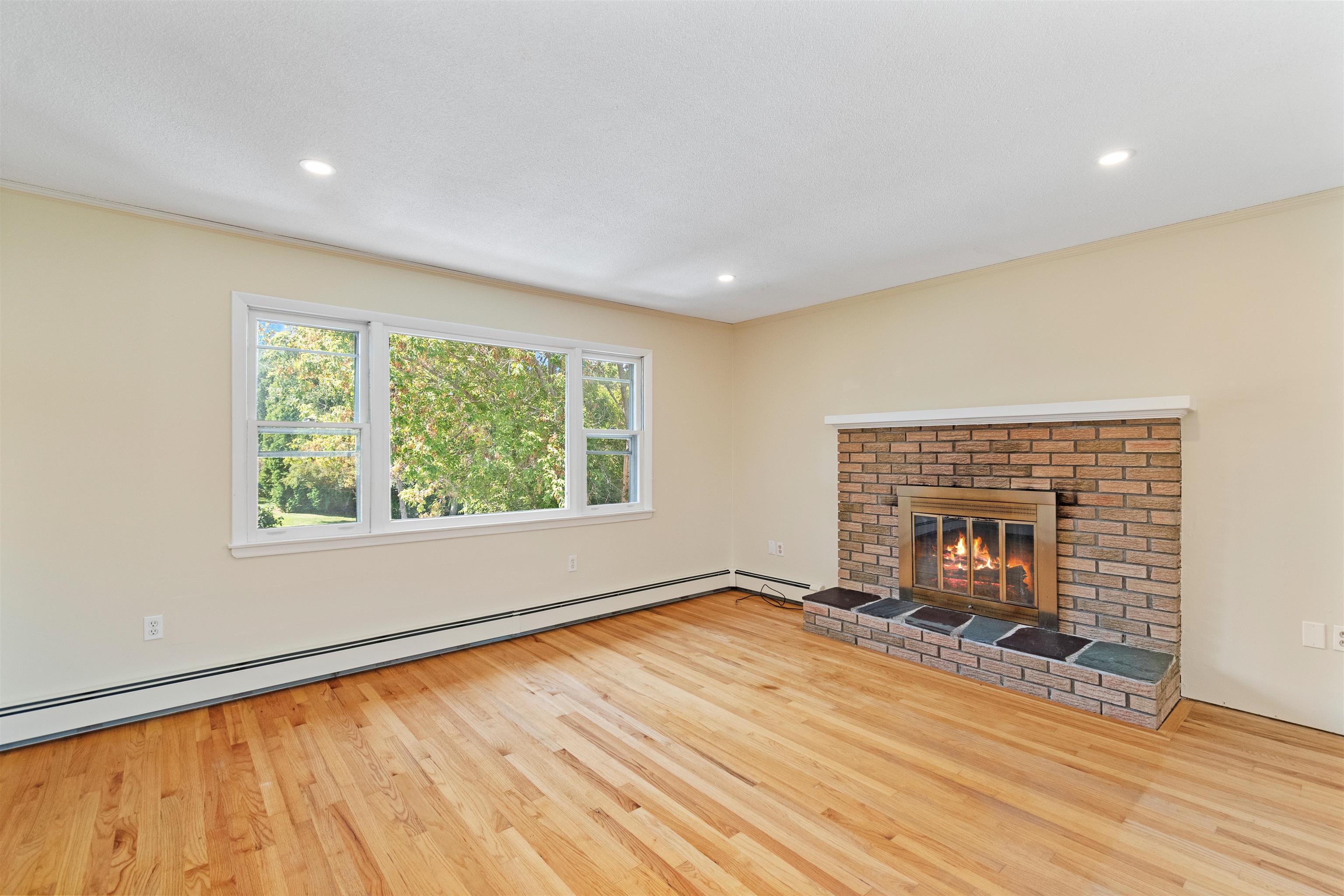 37 Mountain View Boulevard