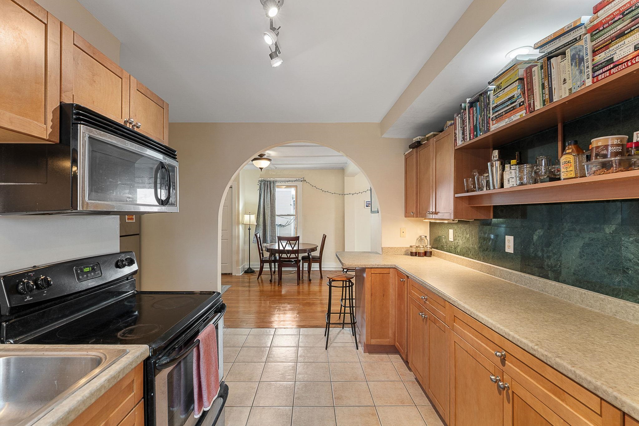 32 South Main Street Unit: 9