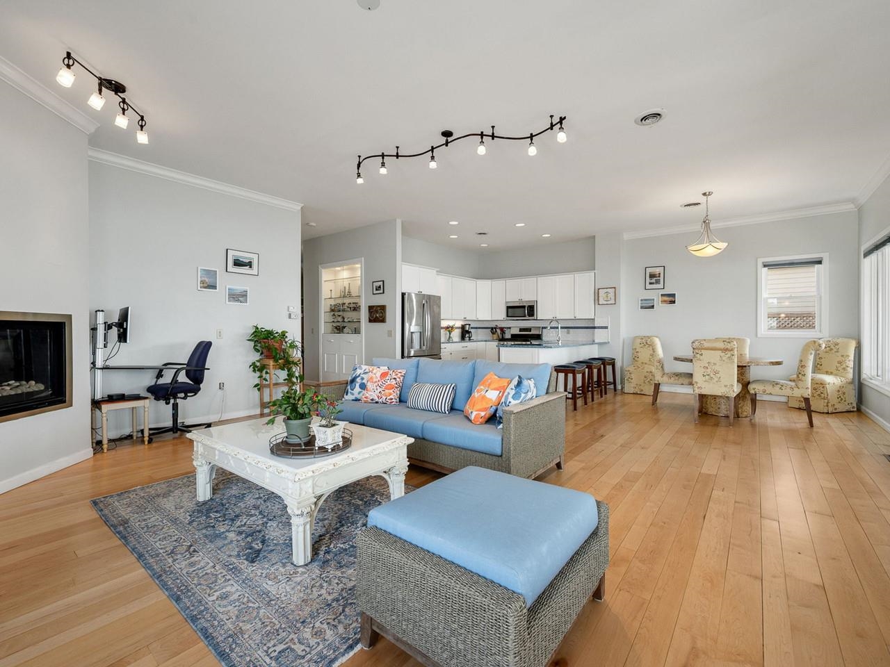 346 Broadlake Road