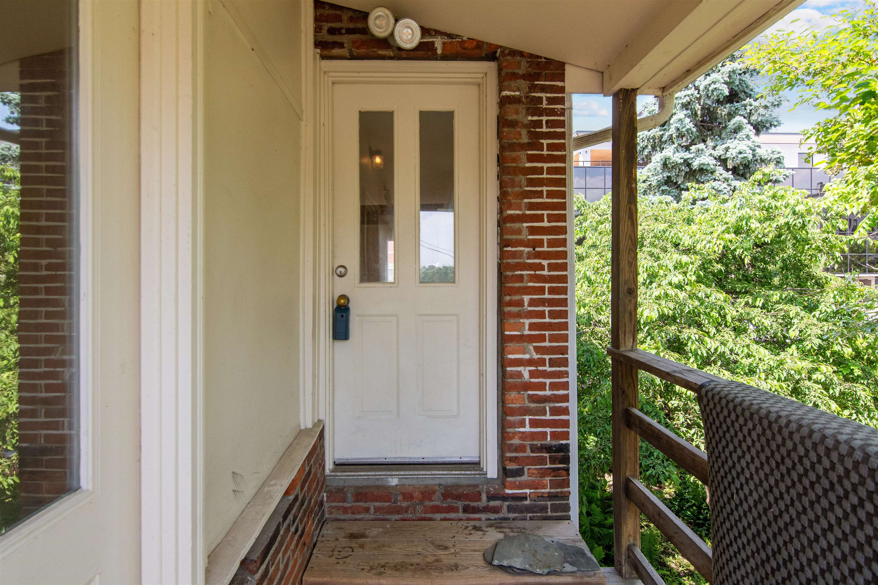 89 College Street Unit: Unit A-2