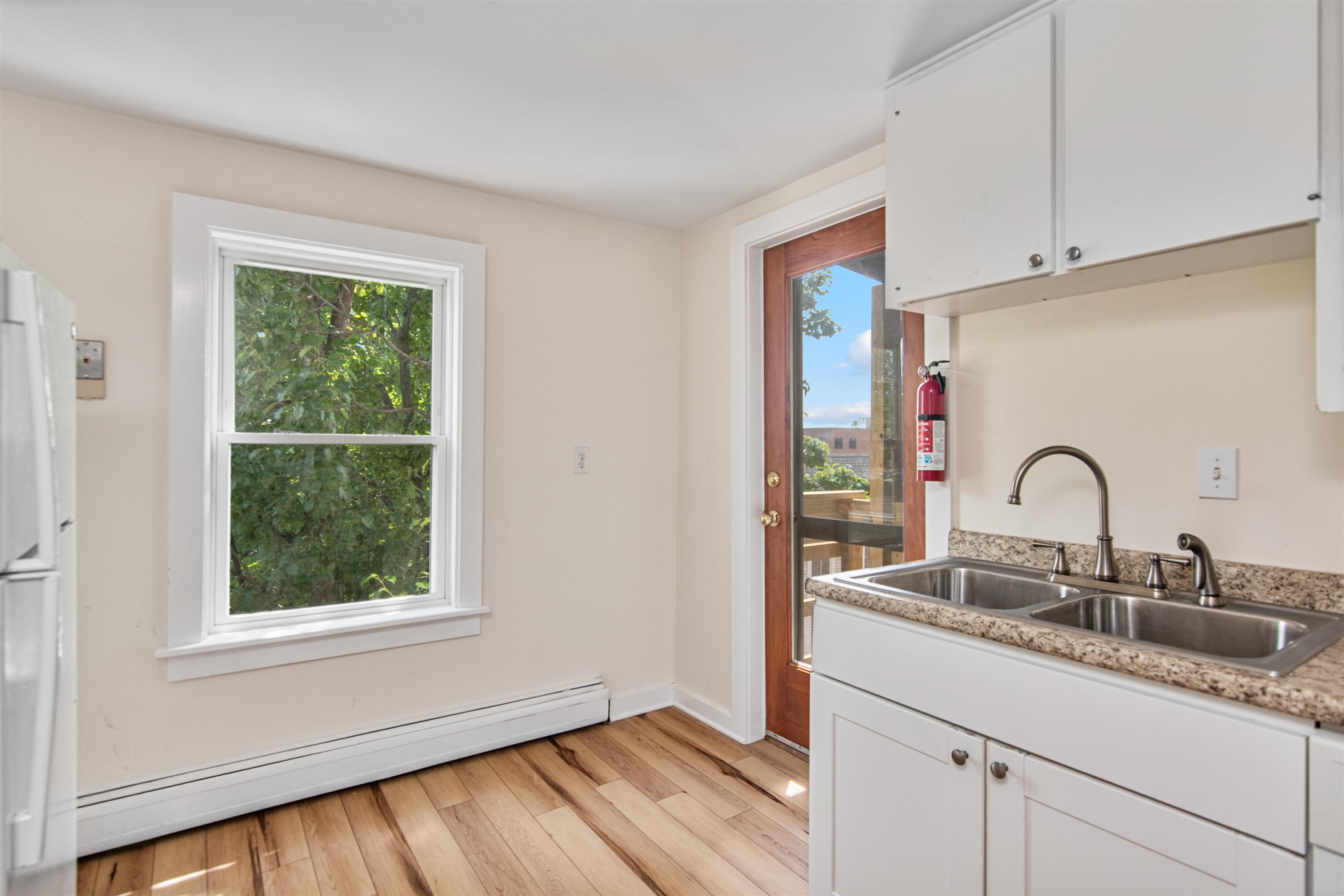 89 College Street Unit: Unit A-2