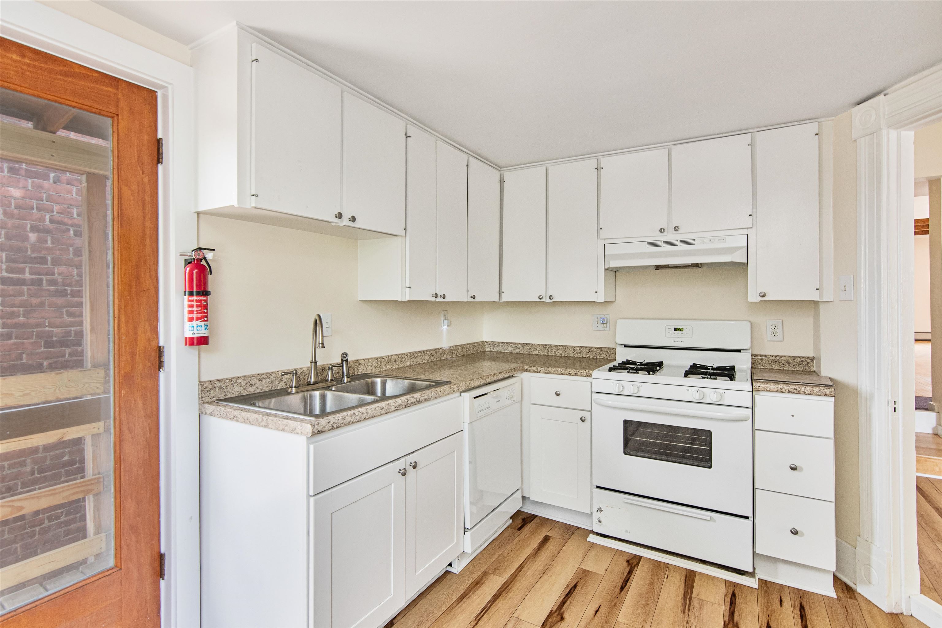 89 College Street Unit: Unit A-2