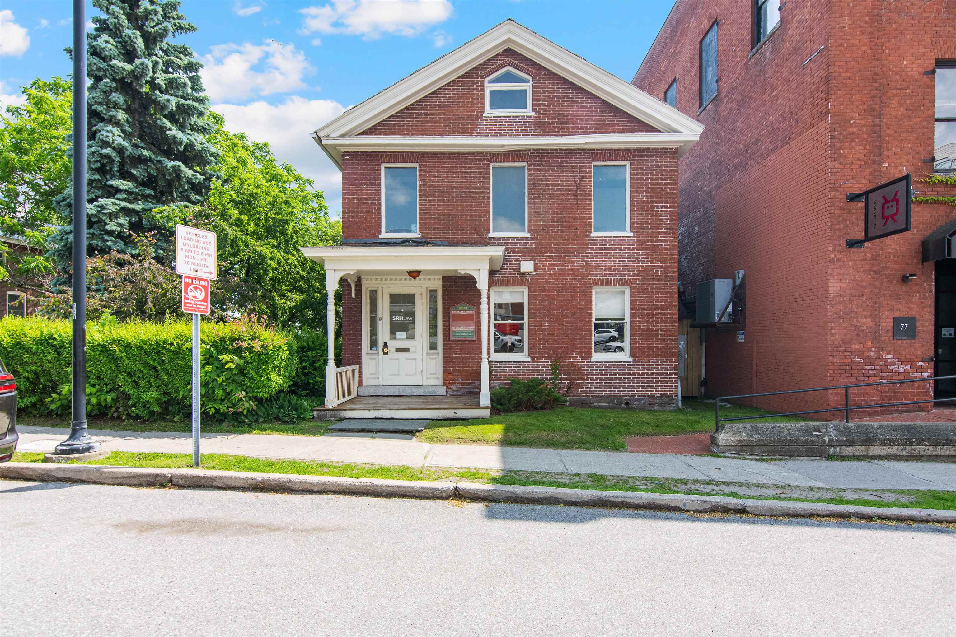 89 College Street Unit: Unit A-2