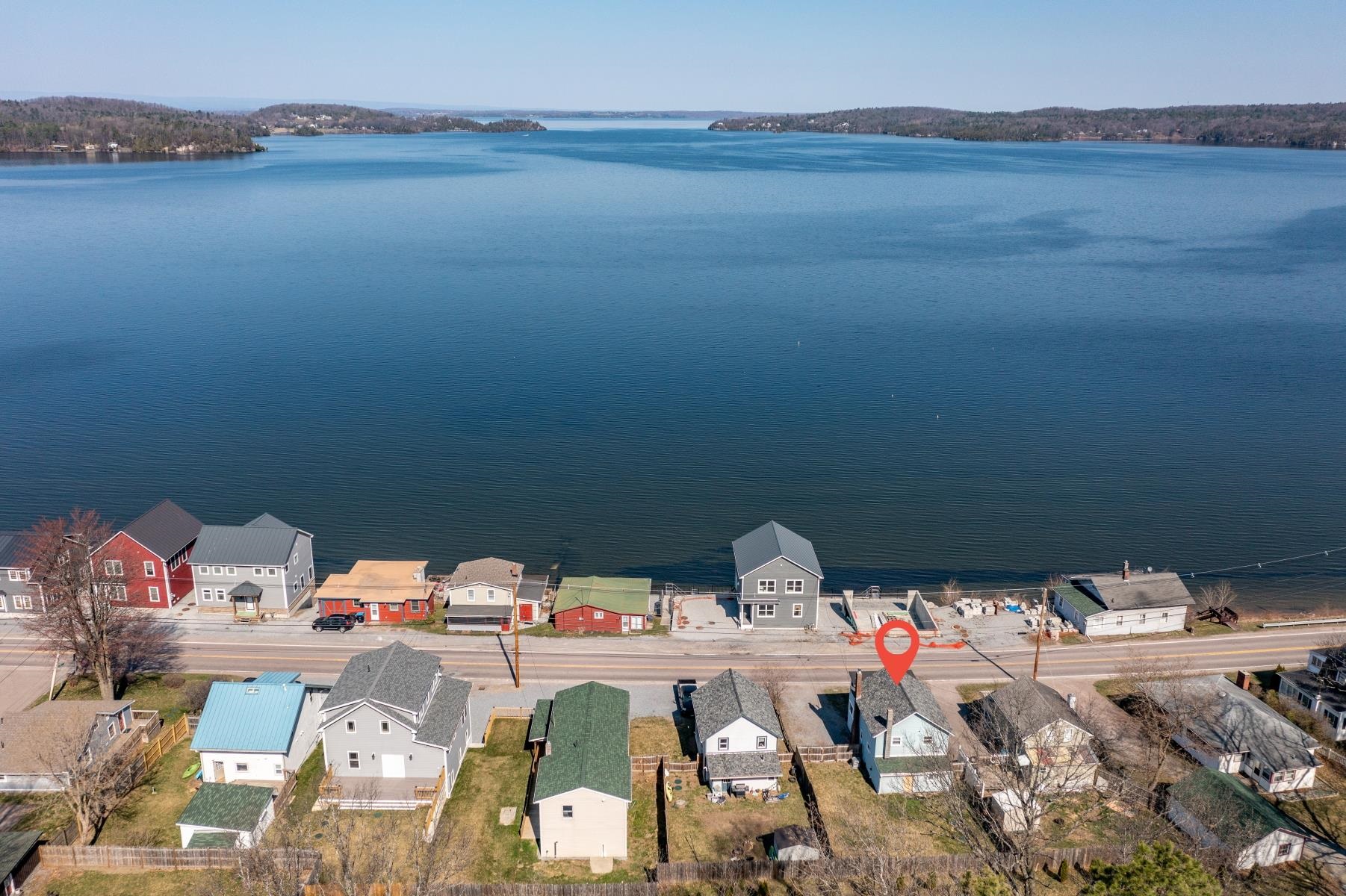 922 East Lakeshore Drive