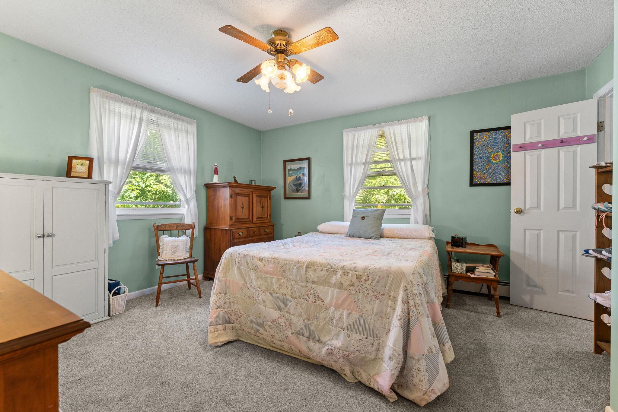 10 Logwood Circle