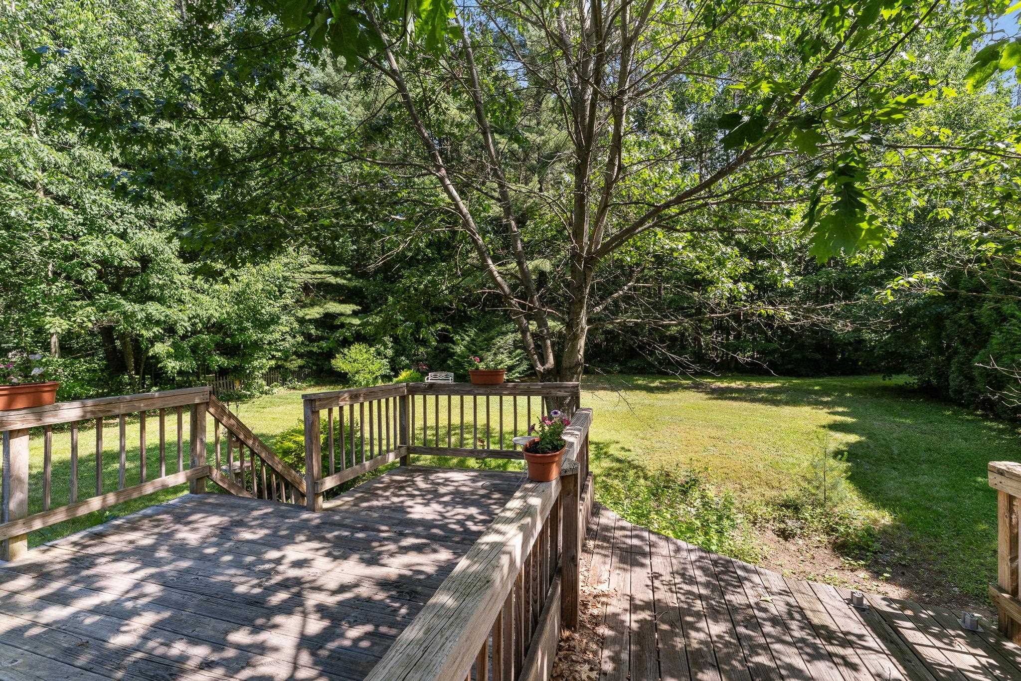 10 Logwood Circle