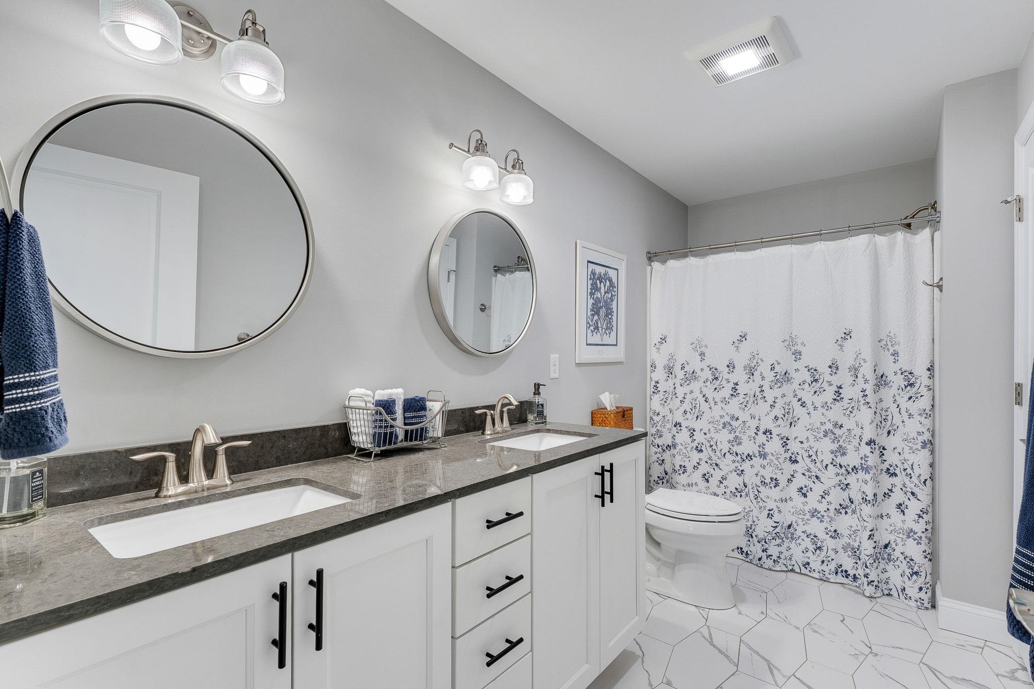 28 B Black Walnut Lane Unit: 28-B