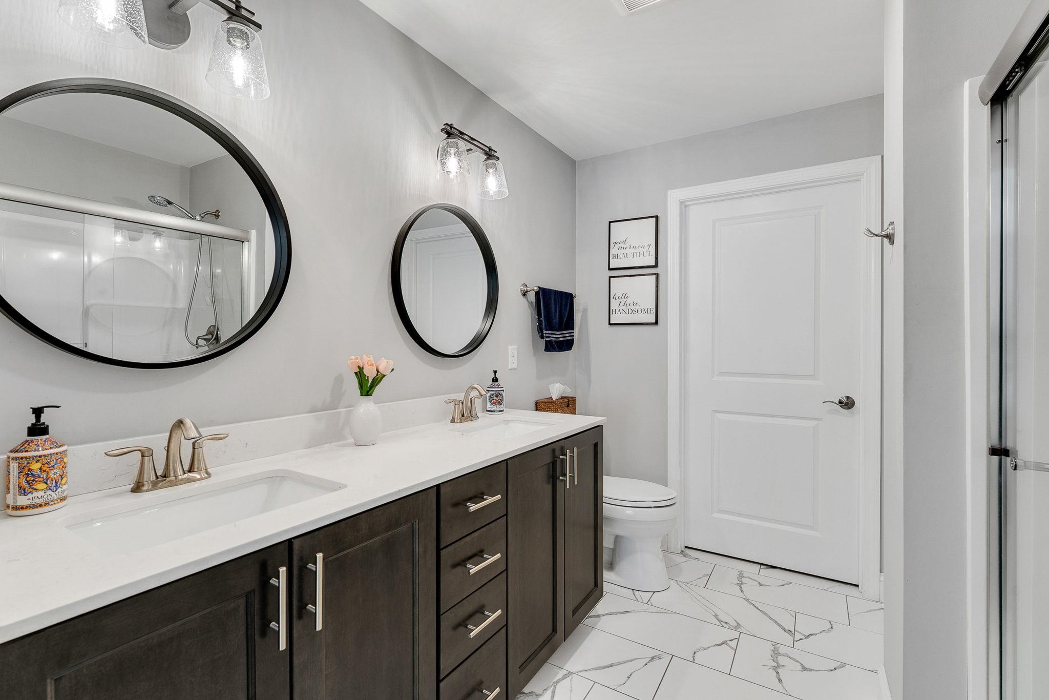 28 B Black Walnut Lane Unit: 28-B