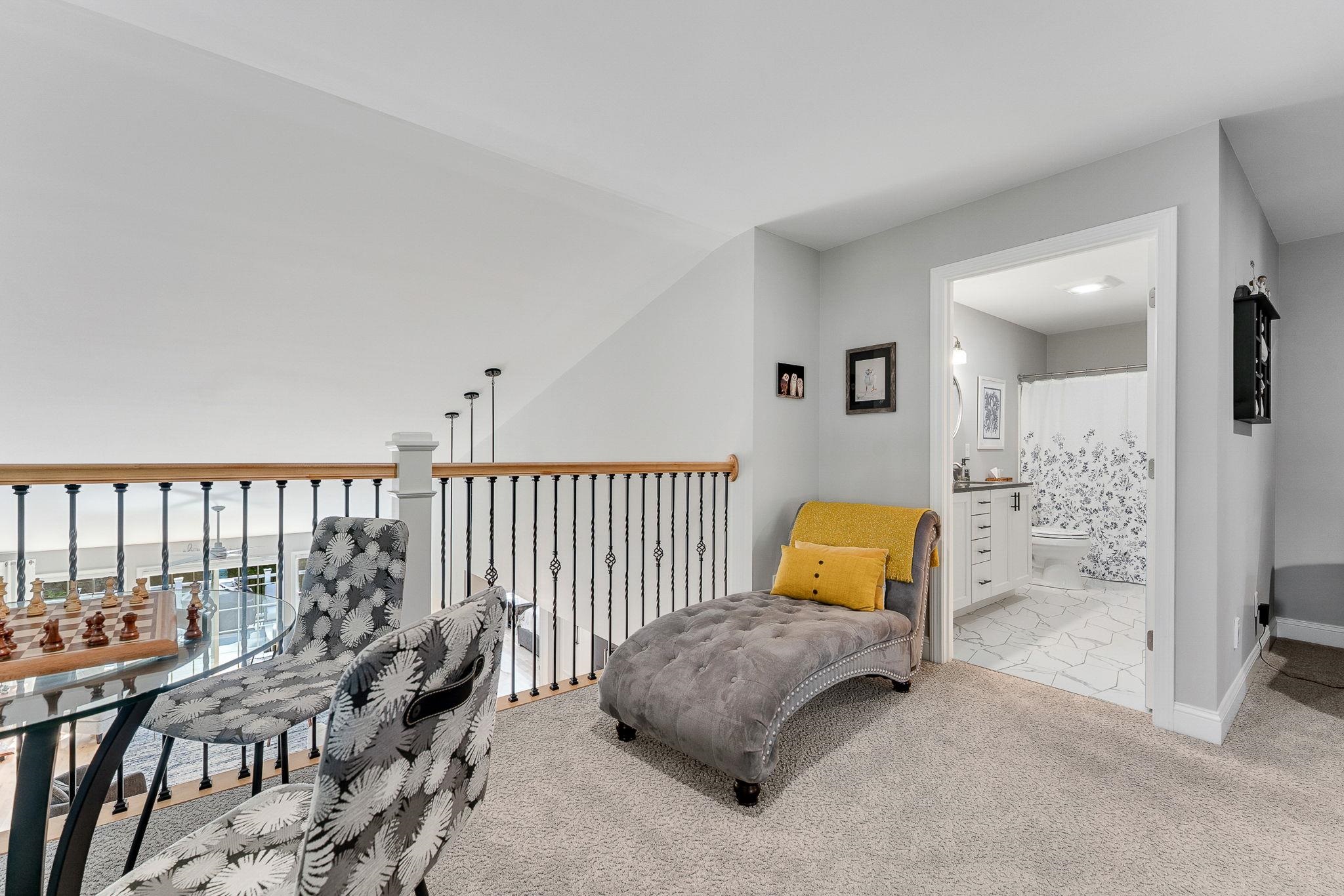 28 B Black Walnut Lane Unit: 28-B