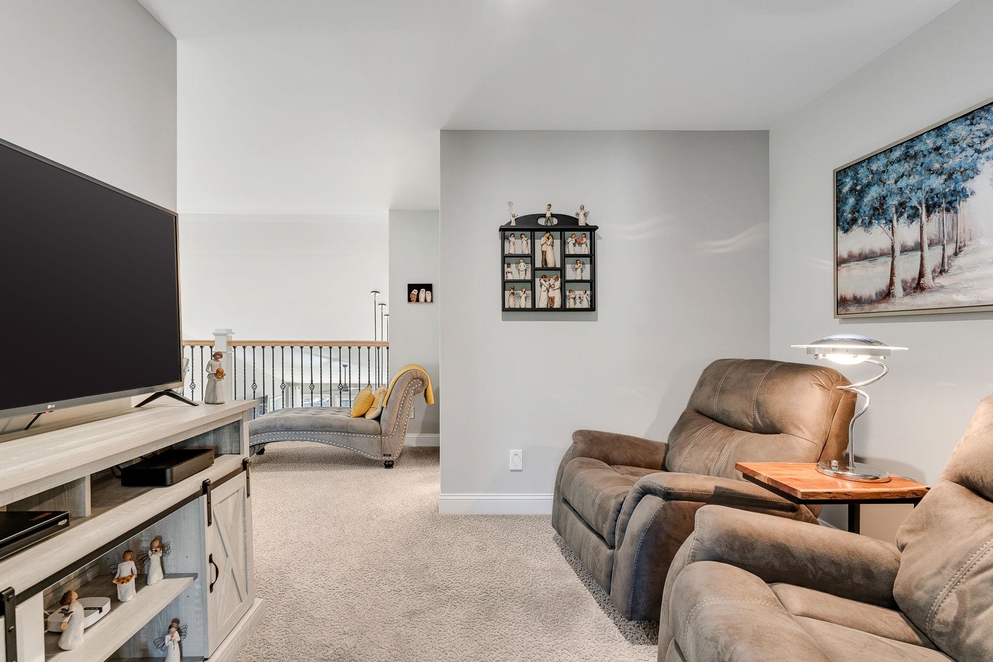 28 B Black Walnut Lane Unit: 28-B