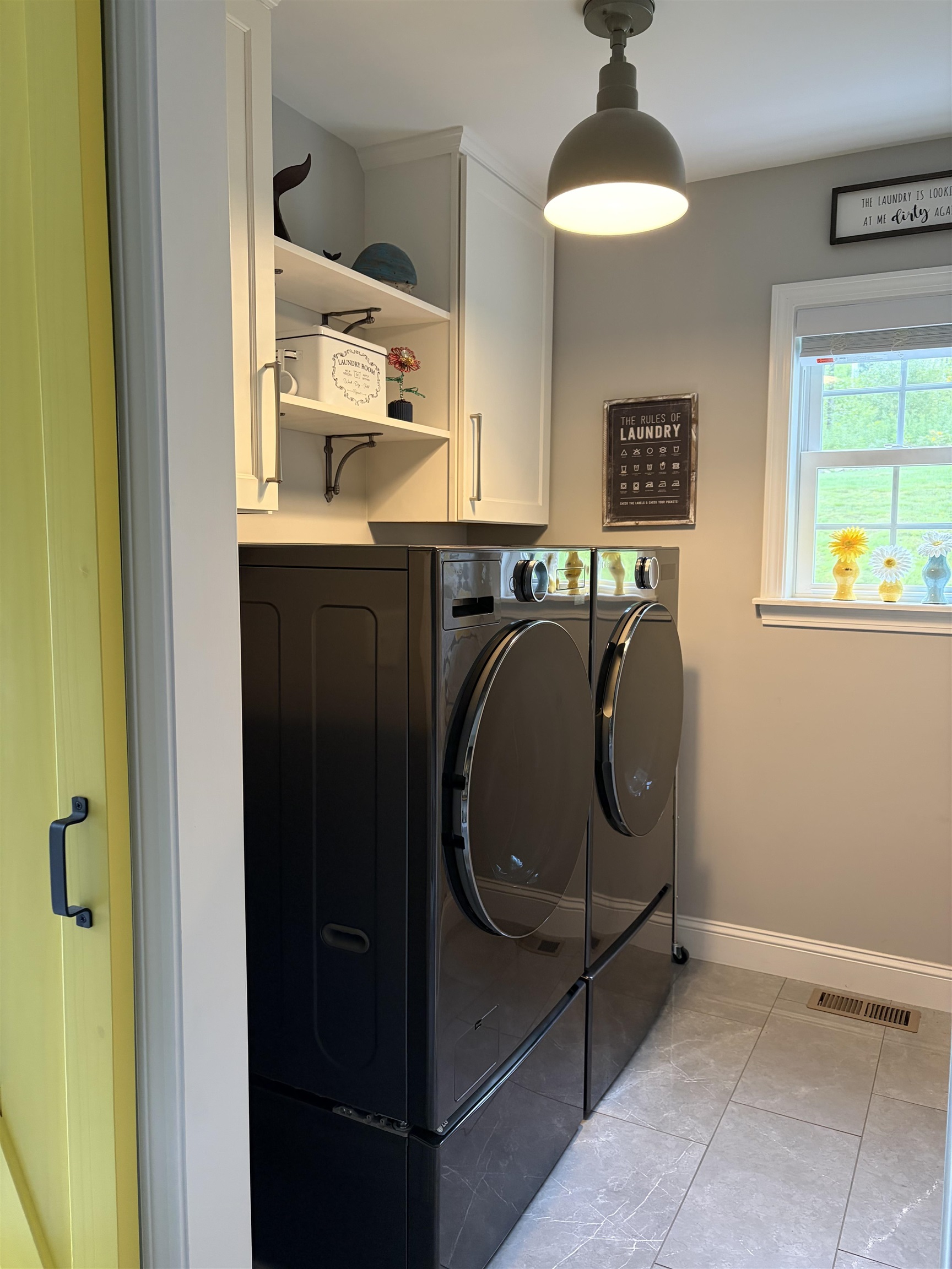 28 B Black Walnut Lane Unit: 28-B