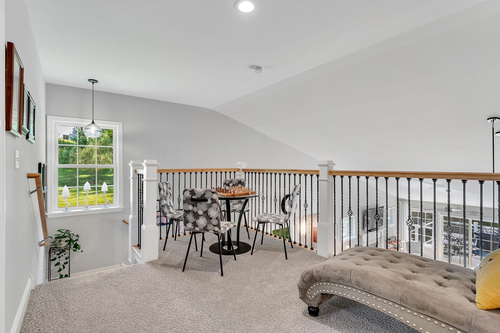 28 B Black Walnut Lane Unit: 28-B