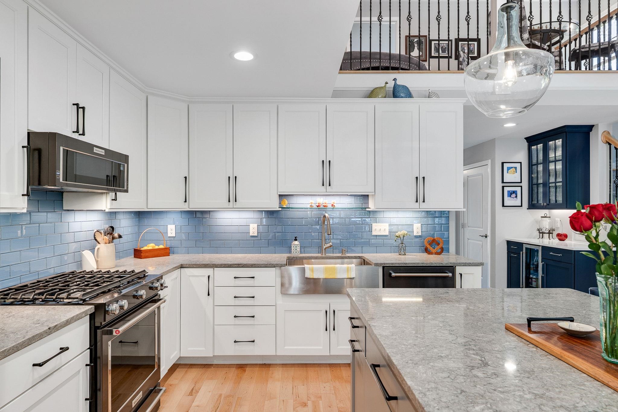 28 B Black Walnut Lane Unit: 28-B