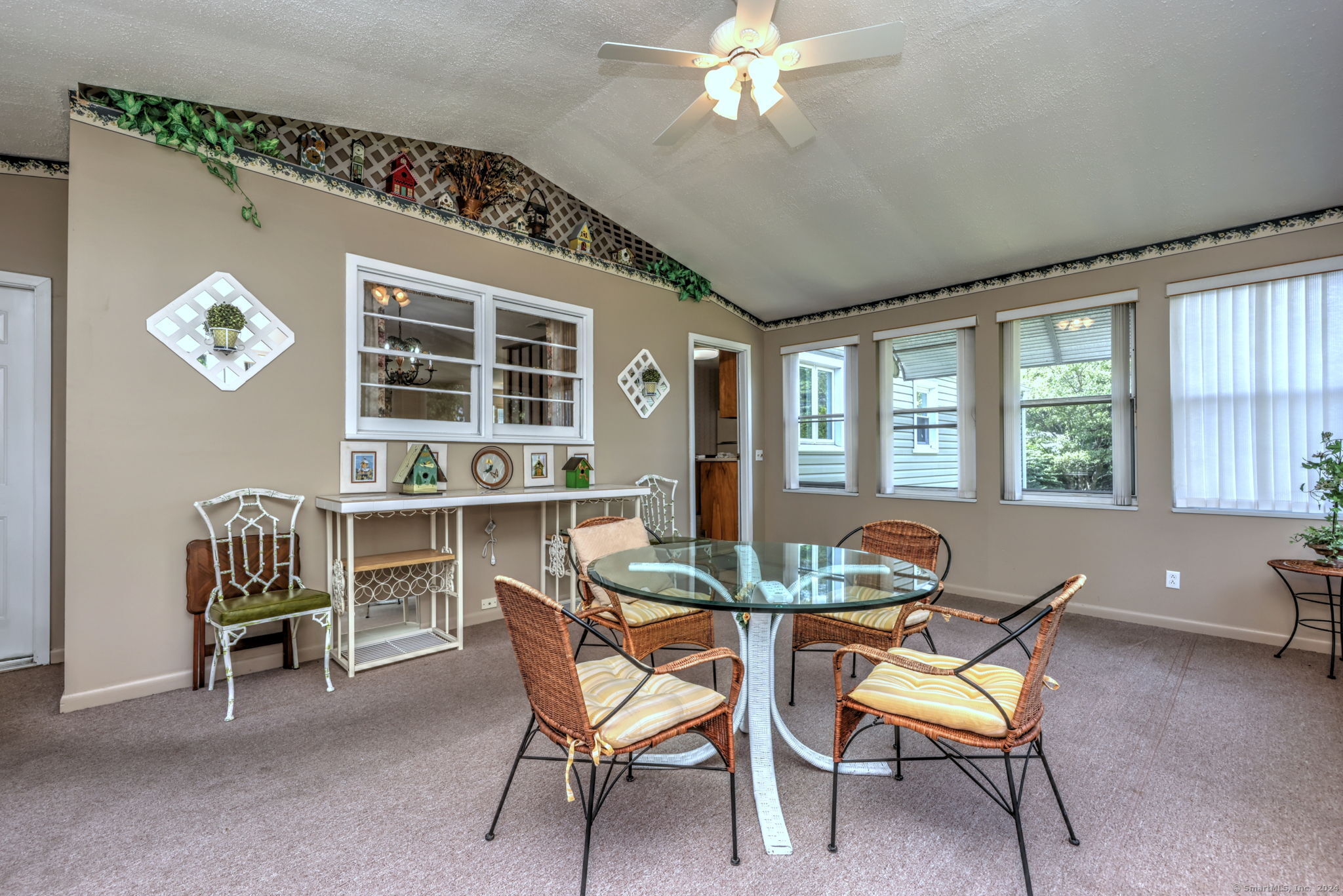 15 Zephyr Road