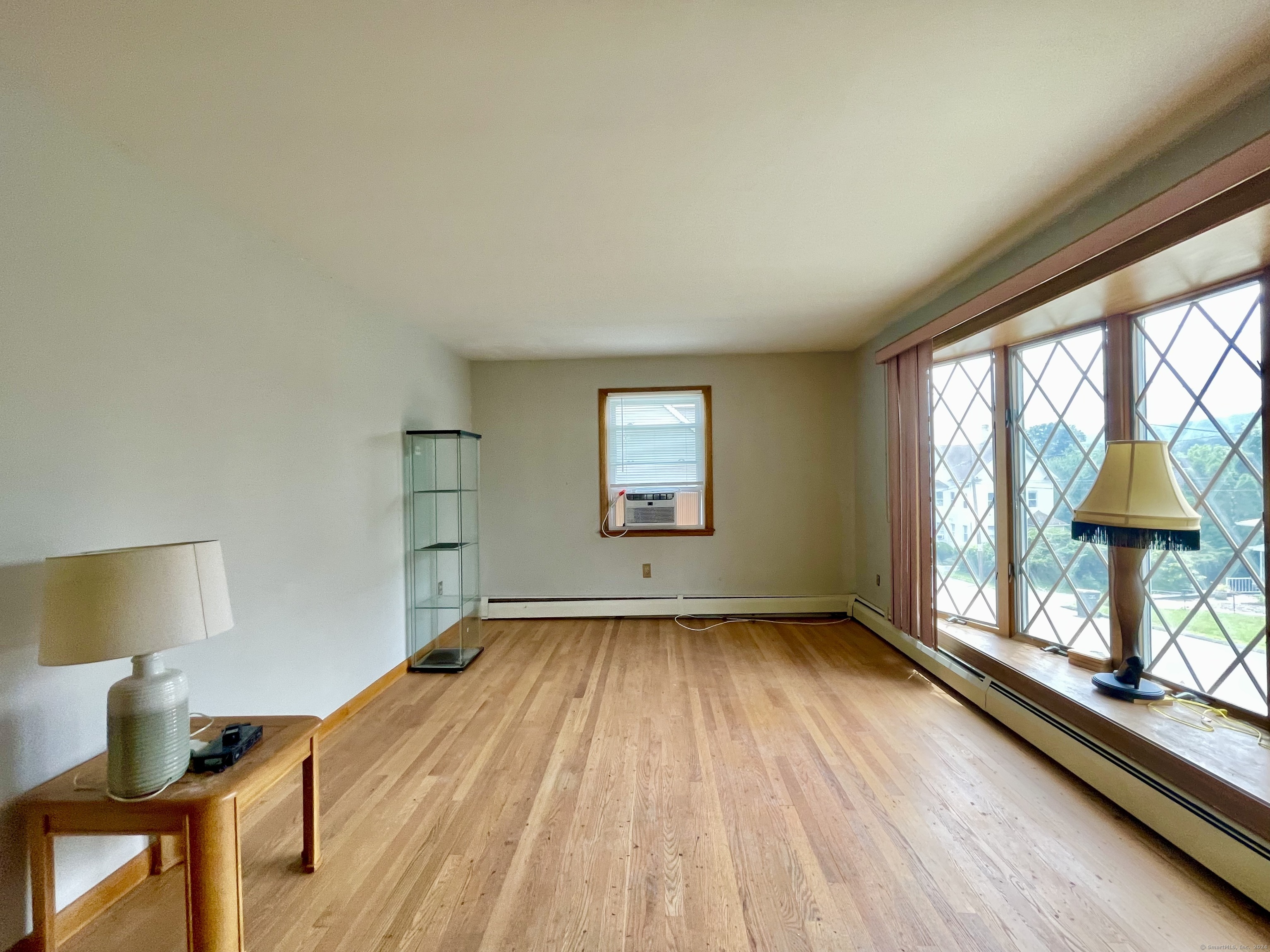 25 Marshall Avenue