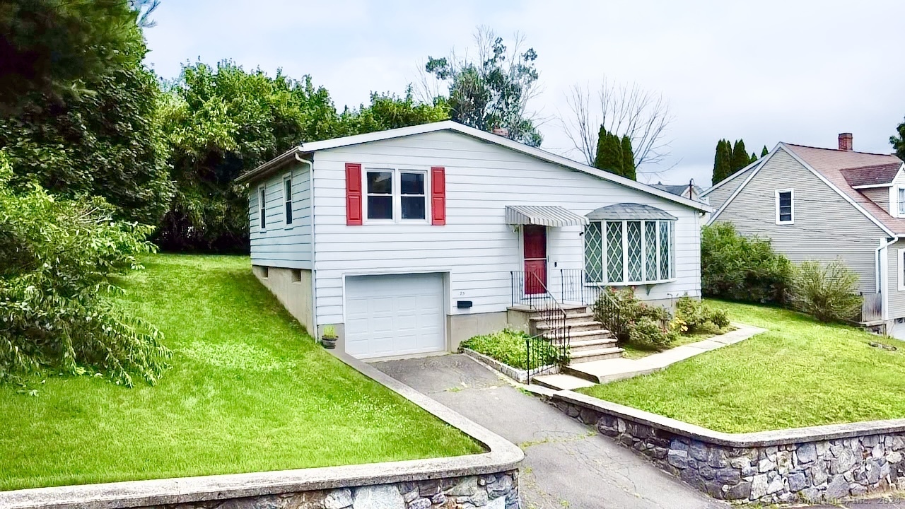 25 Marshall Avenue