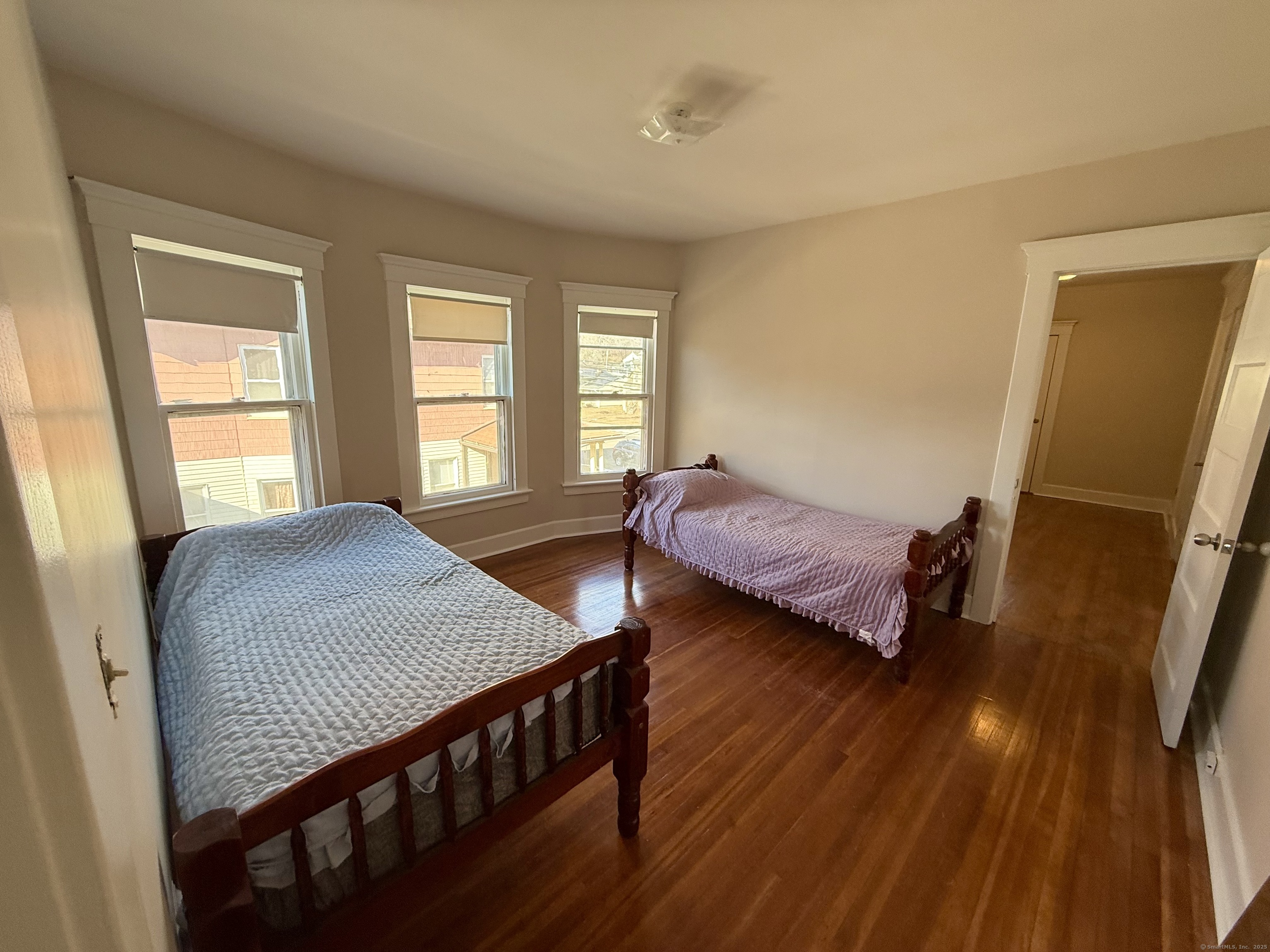 136 Hawthorne Avenue 2