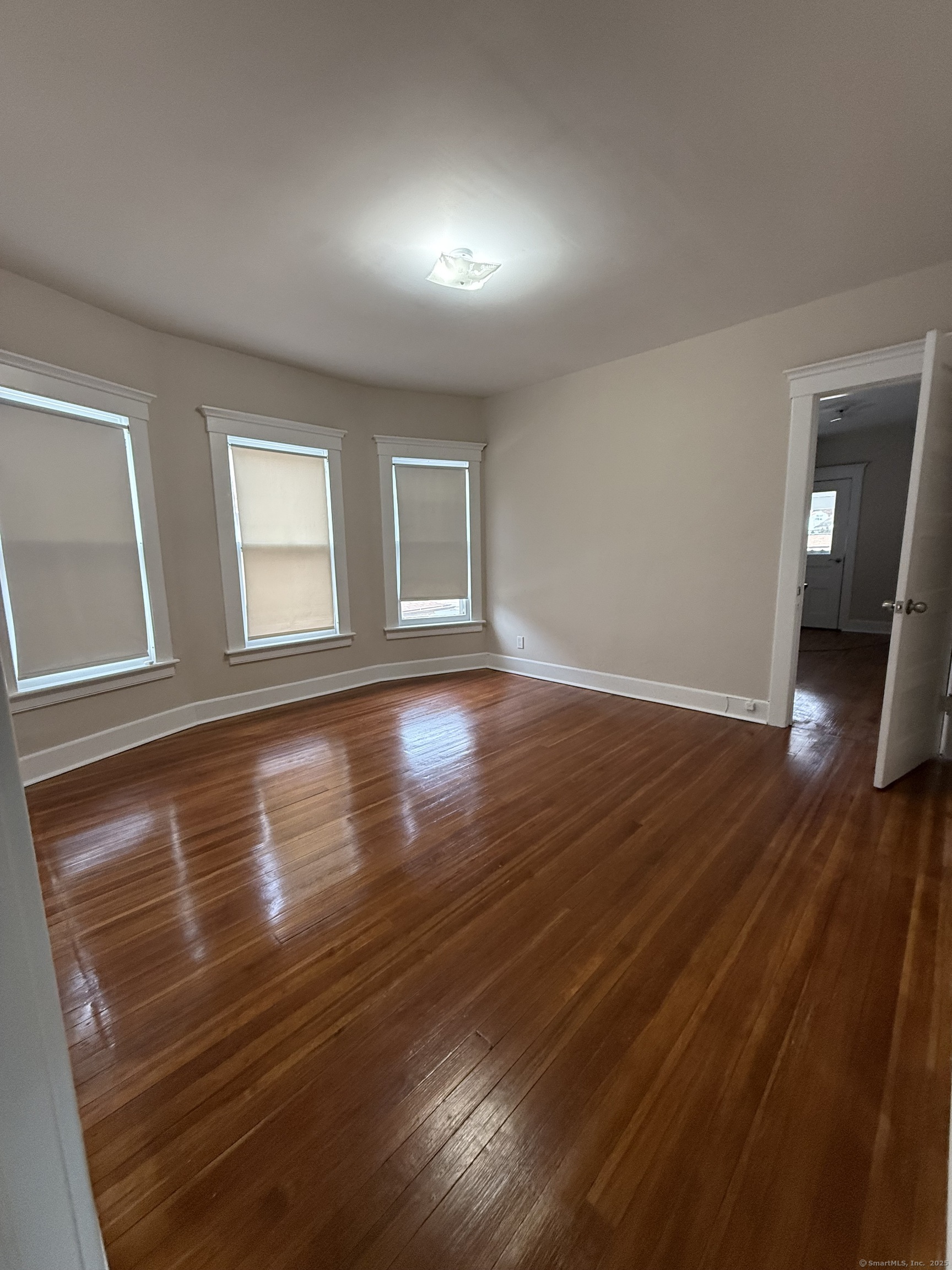 136 Hawthorne Avenue 2