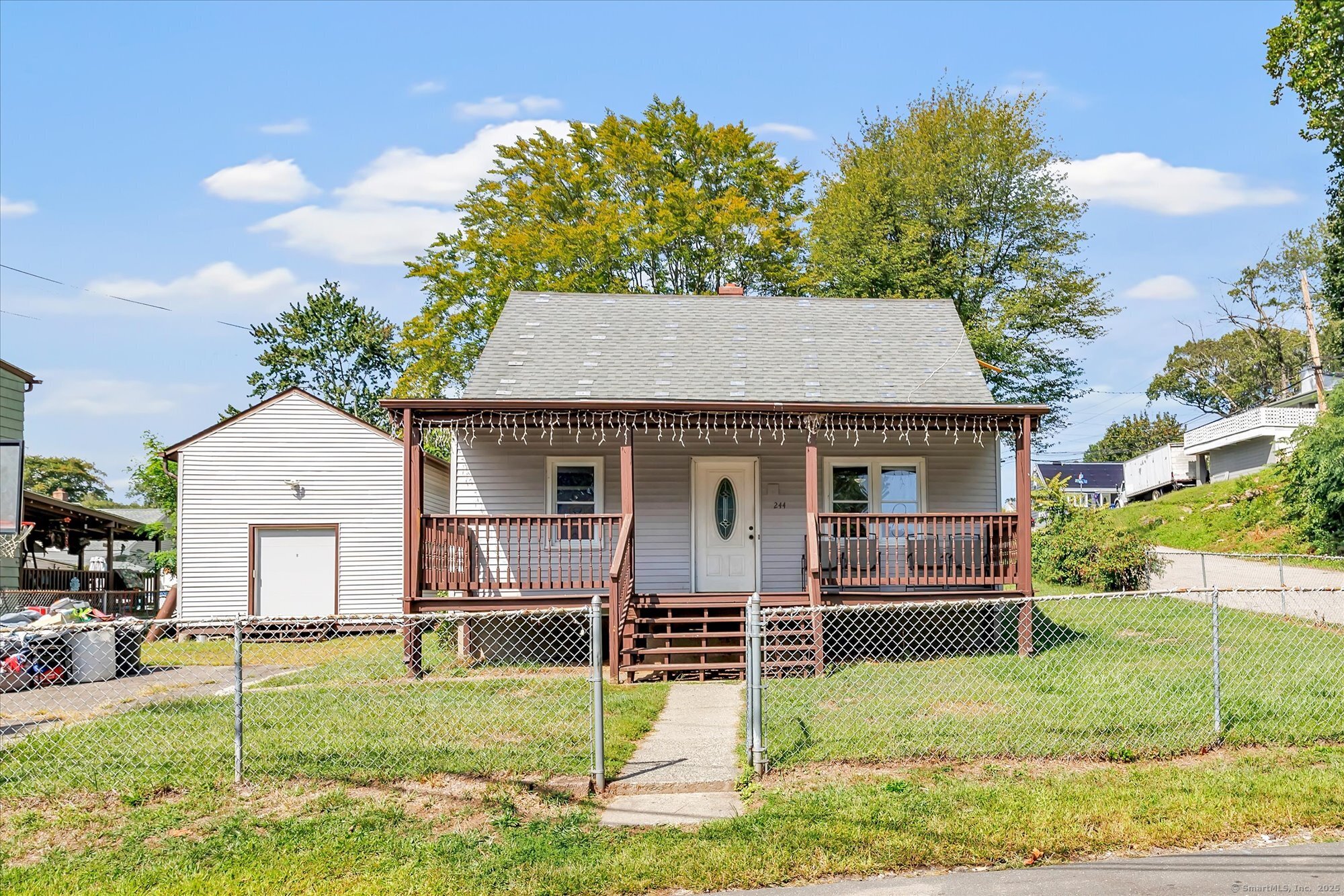 244 Earl Avenue