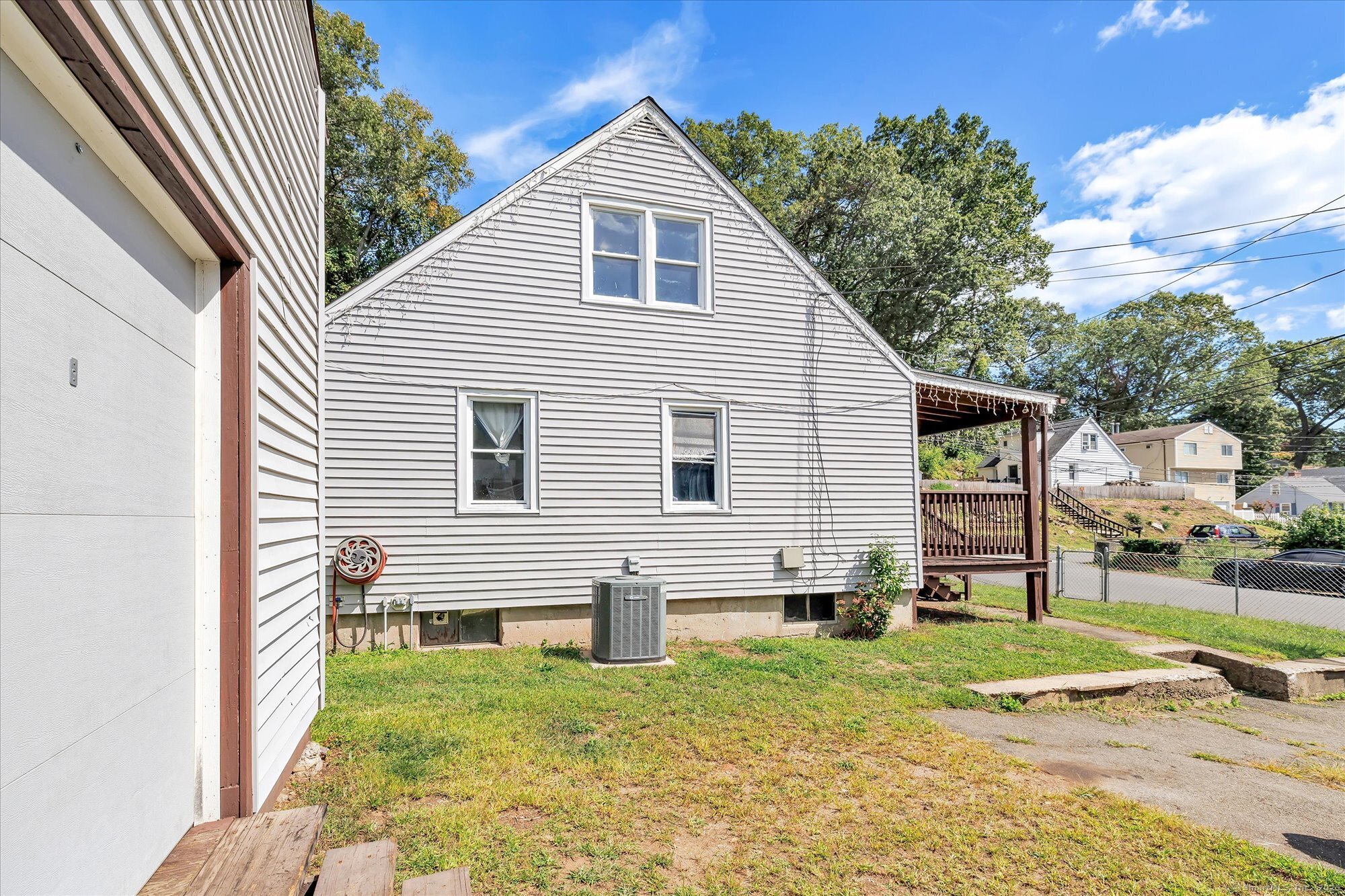 244 Earl Avenue