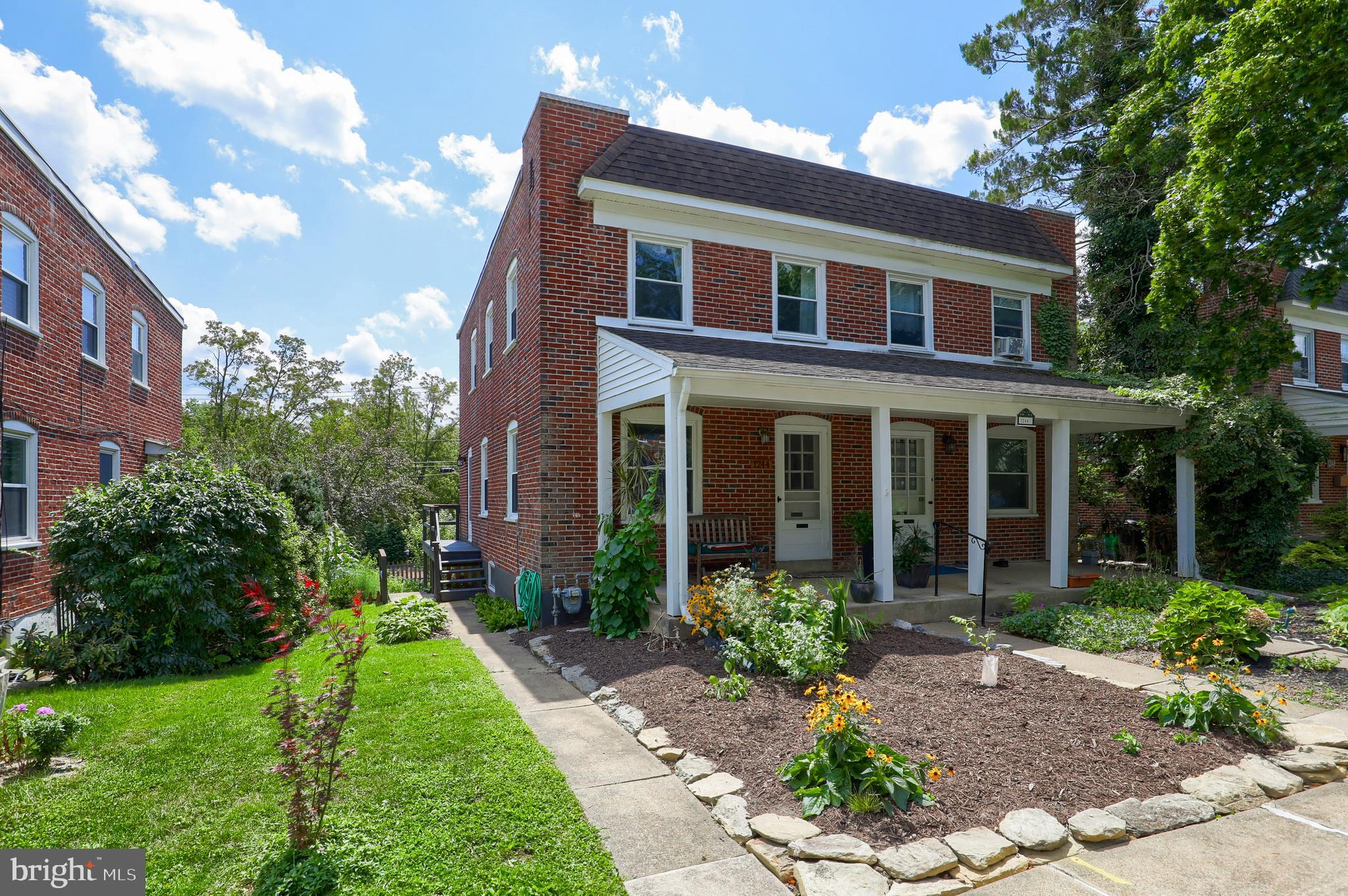 1244 Elm Ave