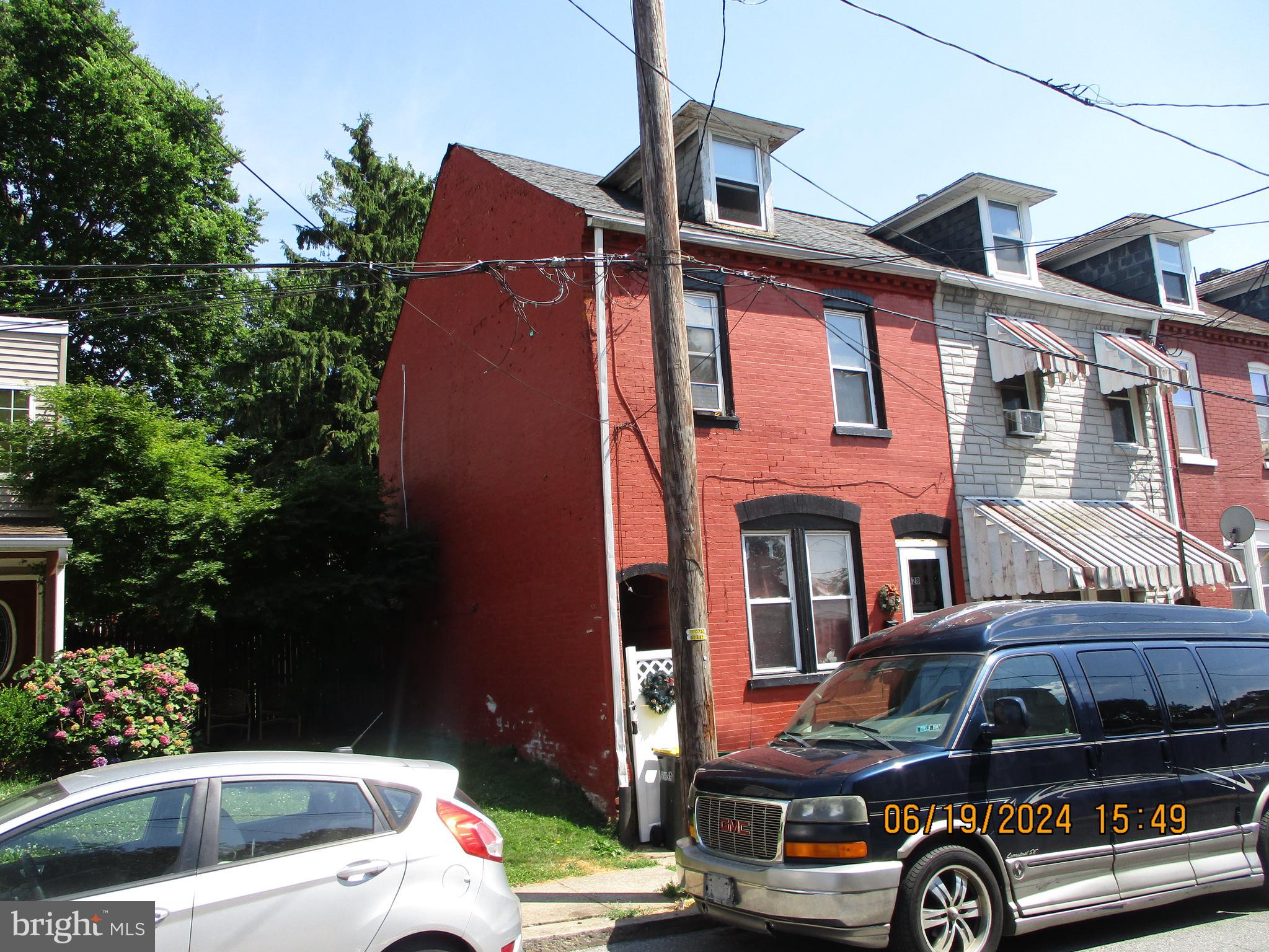 428 Lafayette St