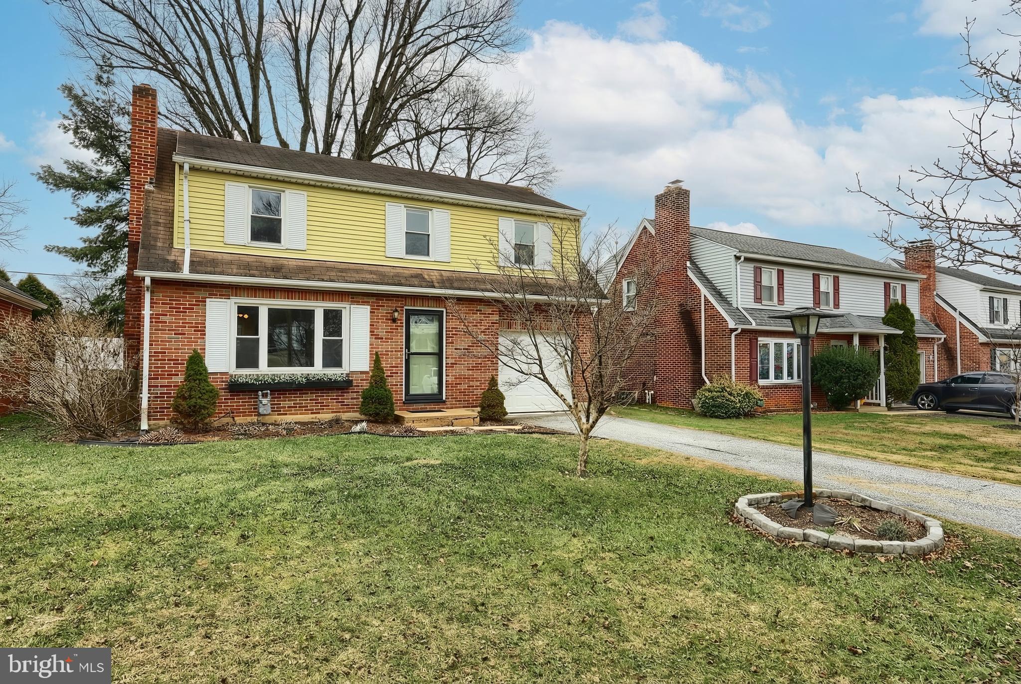 1960 BANNISTER STREET