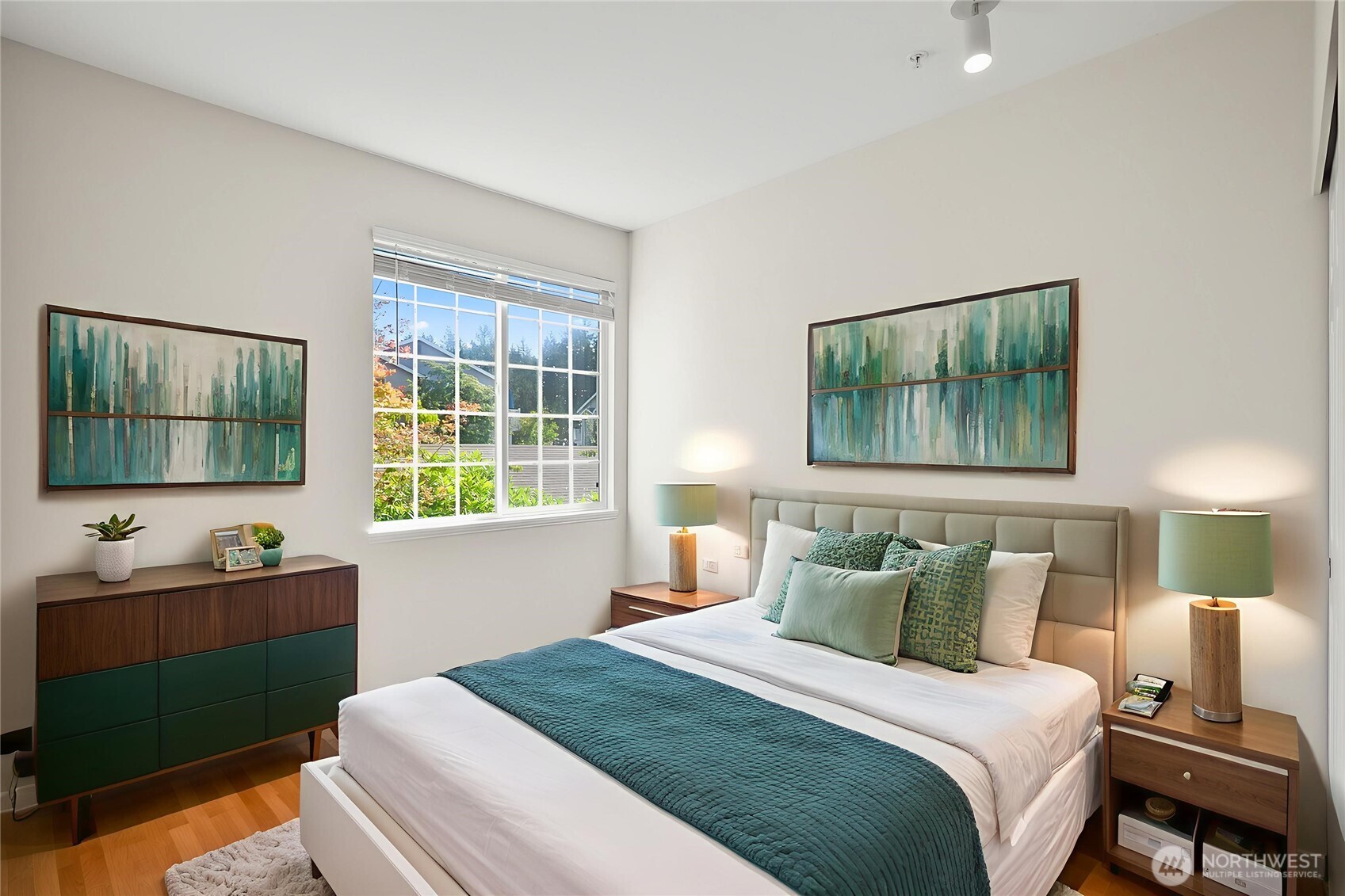 25235 SE Klahanie Boulevard Unit: J202