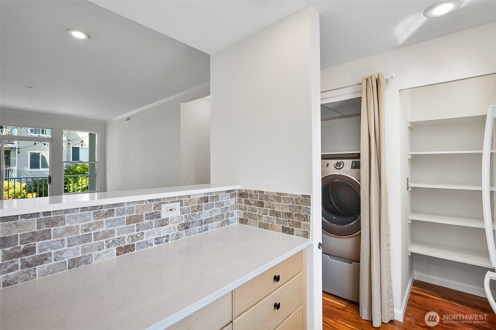 25235 SE Klahanie Boulevard Unit: J202