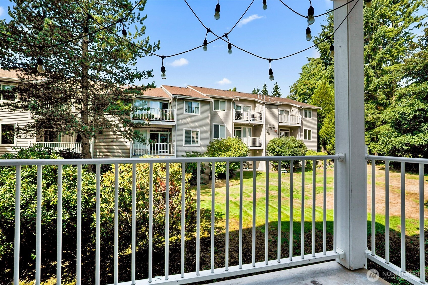 25235 SE Klahanie Boulevard Unit: J202