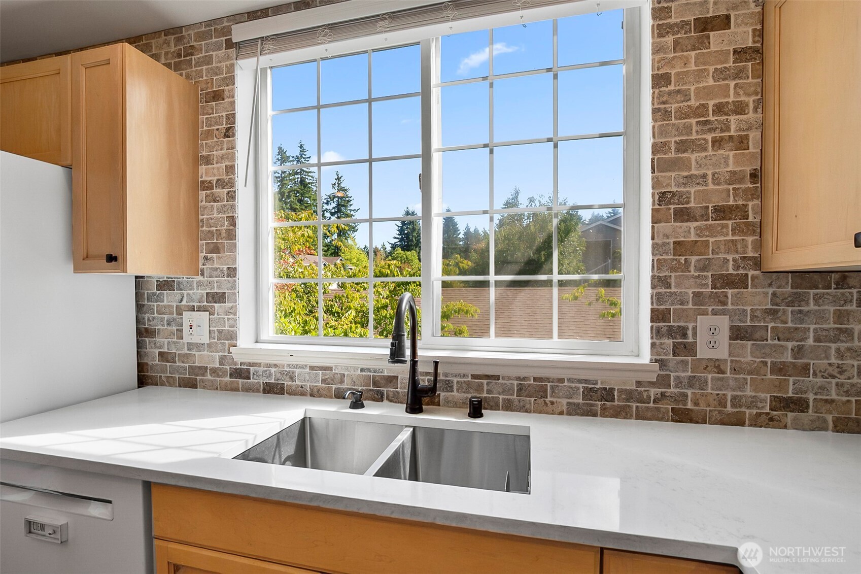 25235 SE Klahanie Boulevard Unit: J202