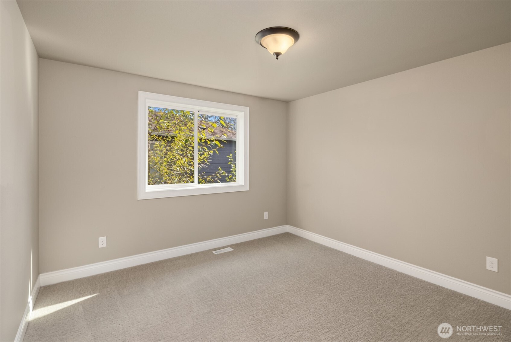 12103 SE 84th Place