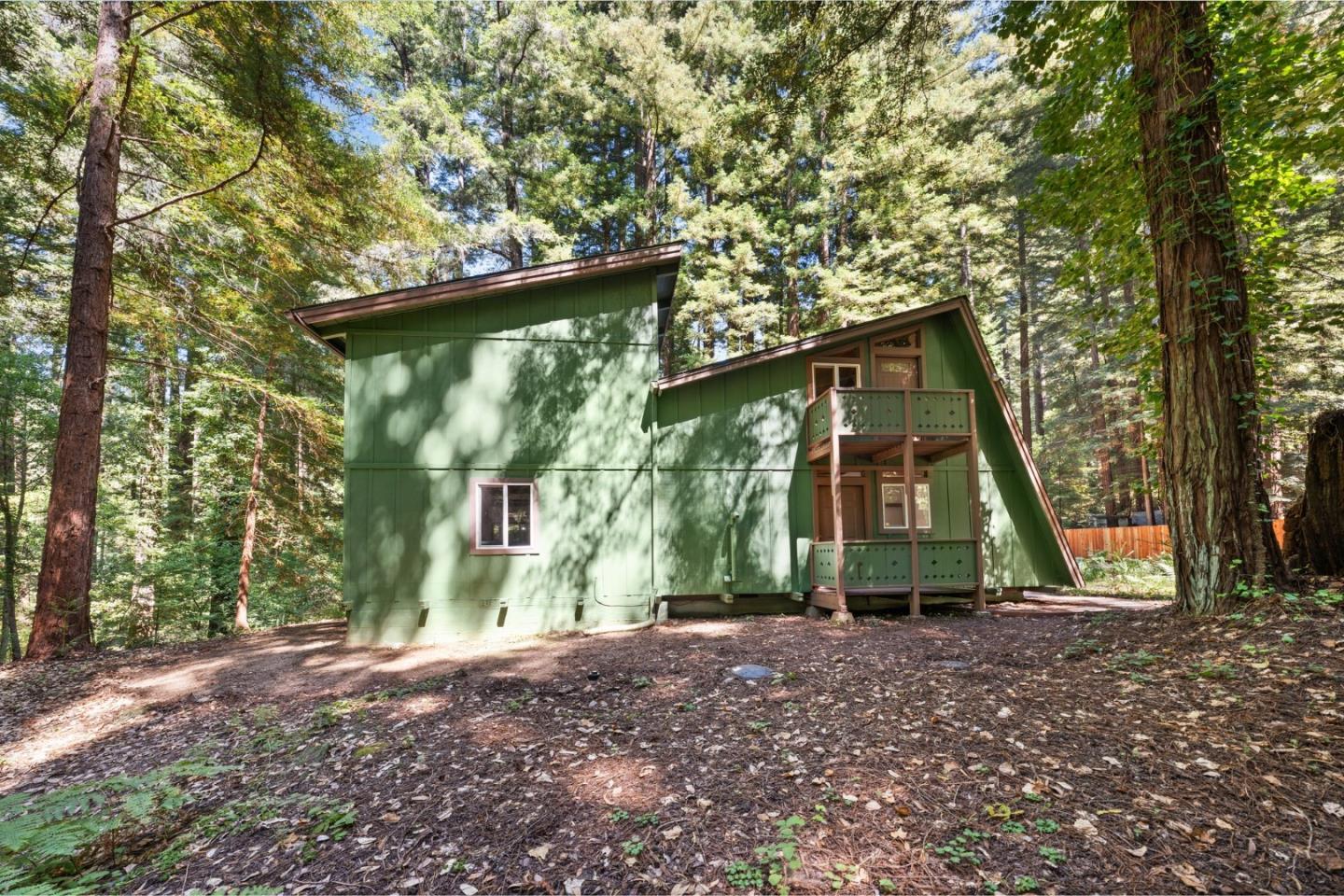 1666 Creek Drive