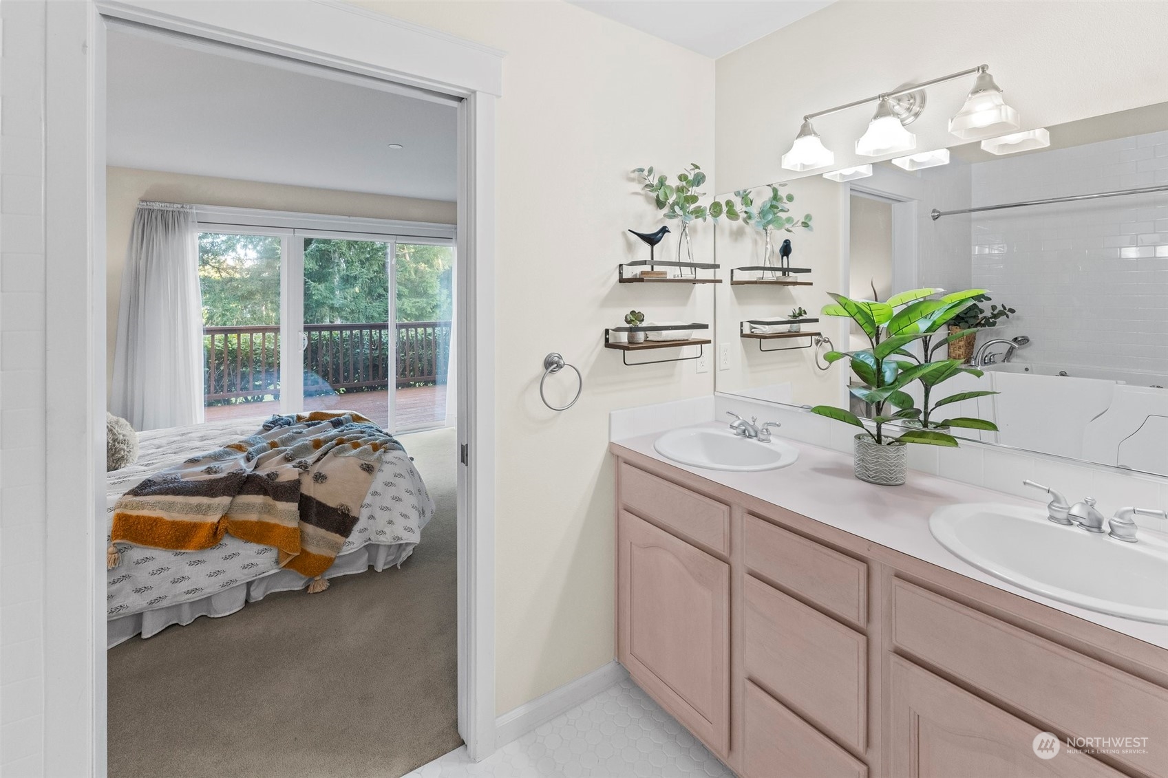91 E Soderberg Road Unit: C-8