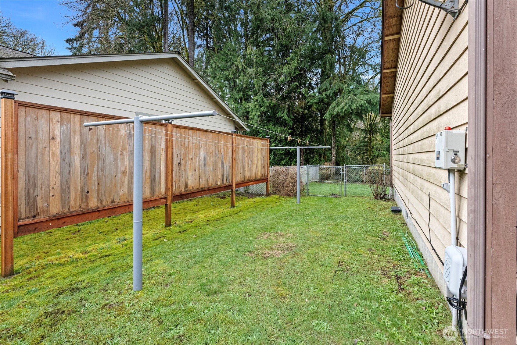5807 NE Rest Place